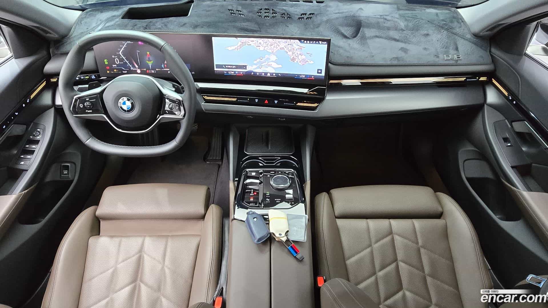 5-Series BMW 2023.11-INNER-007