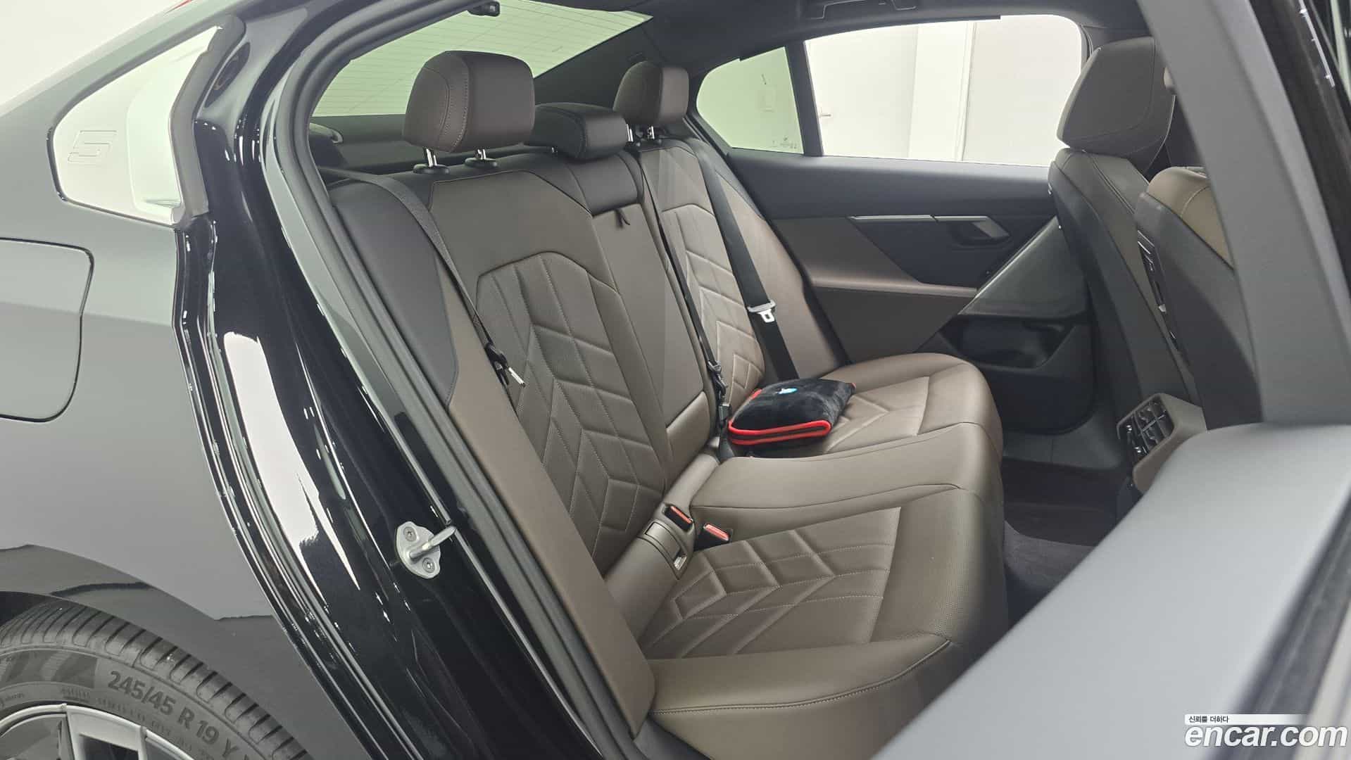 5-Series BMW 2023.11-OPTION-015