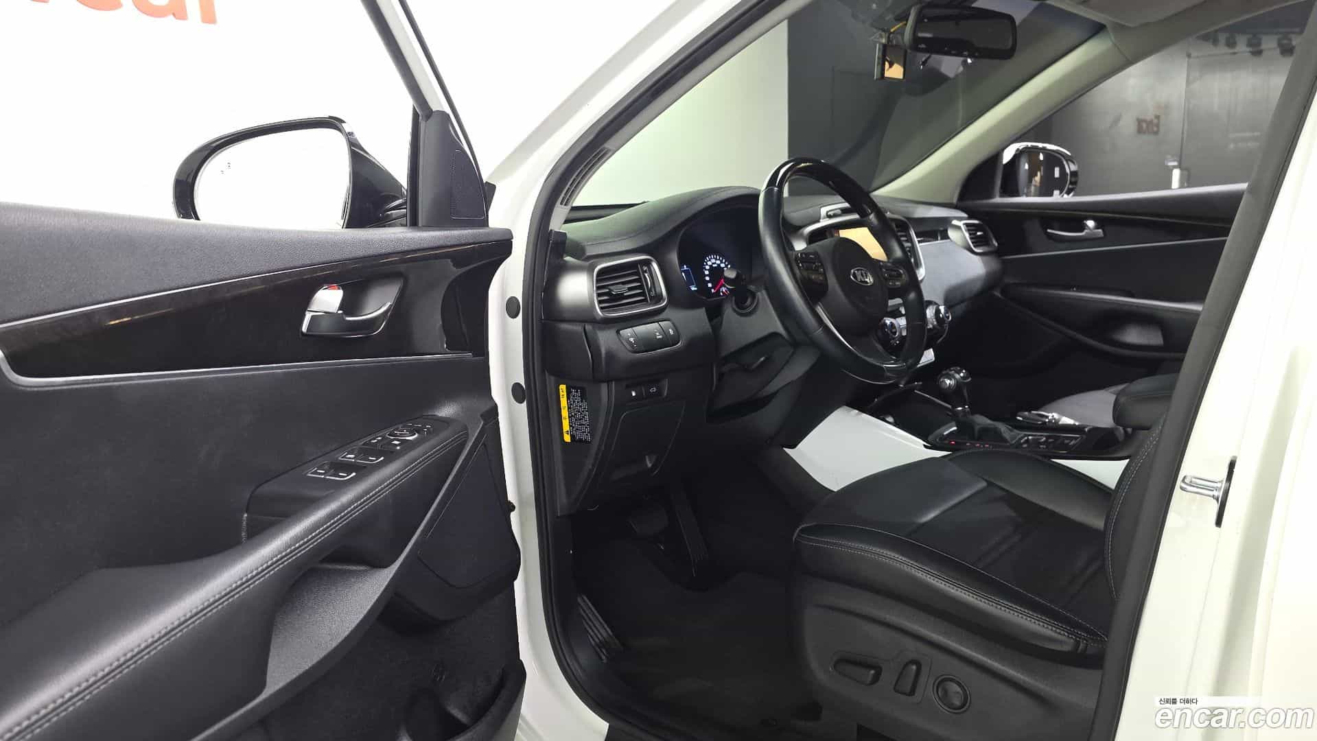 Sorento Kia 2014.10-INNER-010