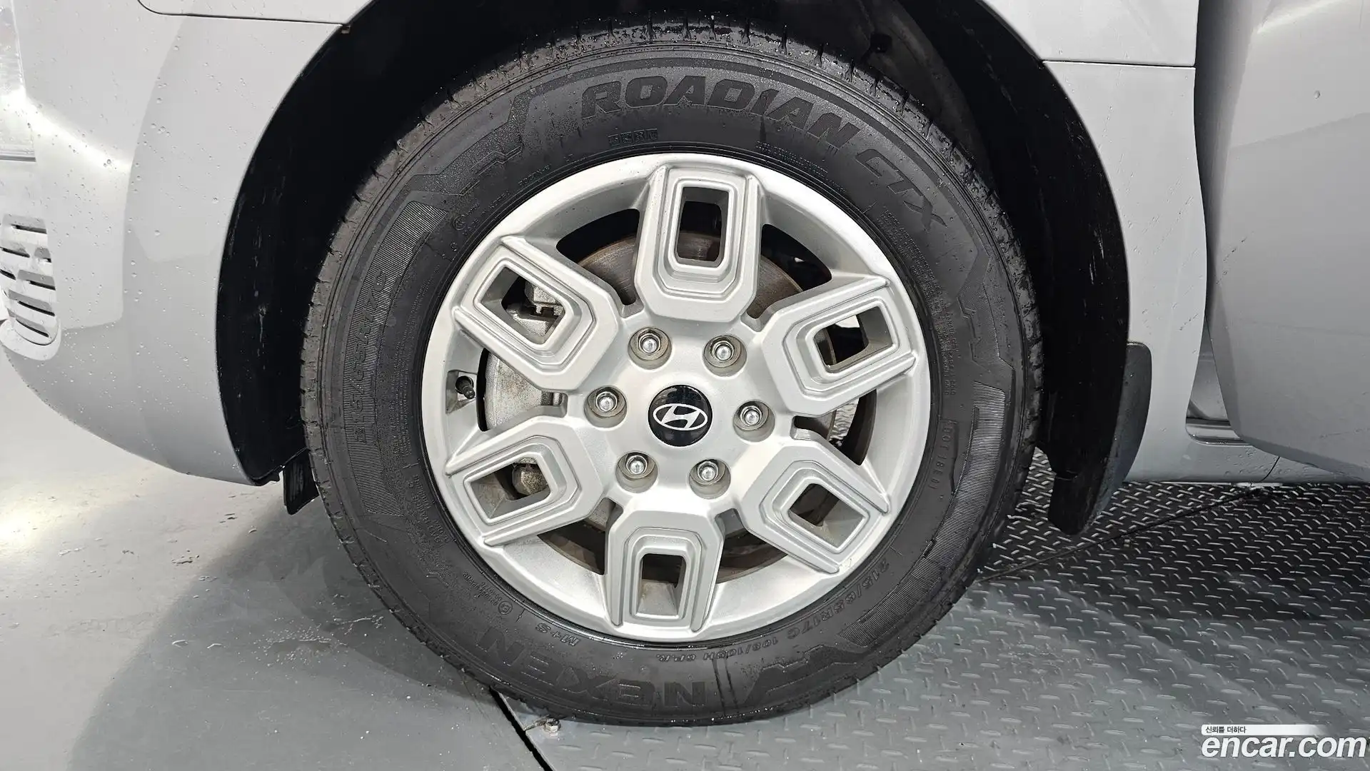 Staria Hyundai 2024.7-OUTER-005