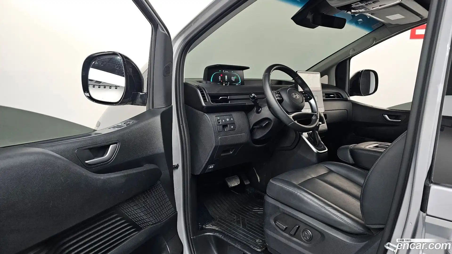 Staria Hyundai 2024.7-INNER-010