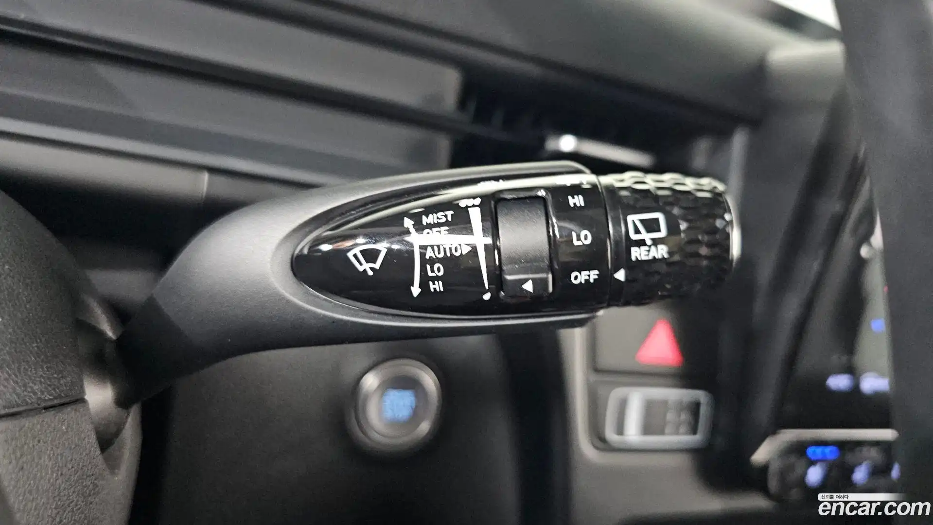 Staria Hyundai 2024.7-OPTION-023