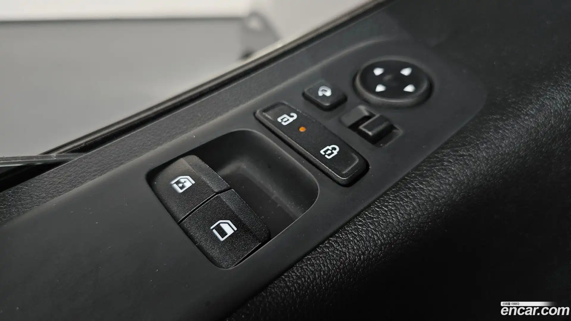 Staria Hyundai 2024.7-OPTION-024