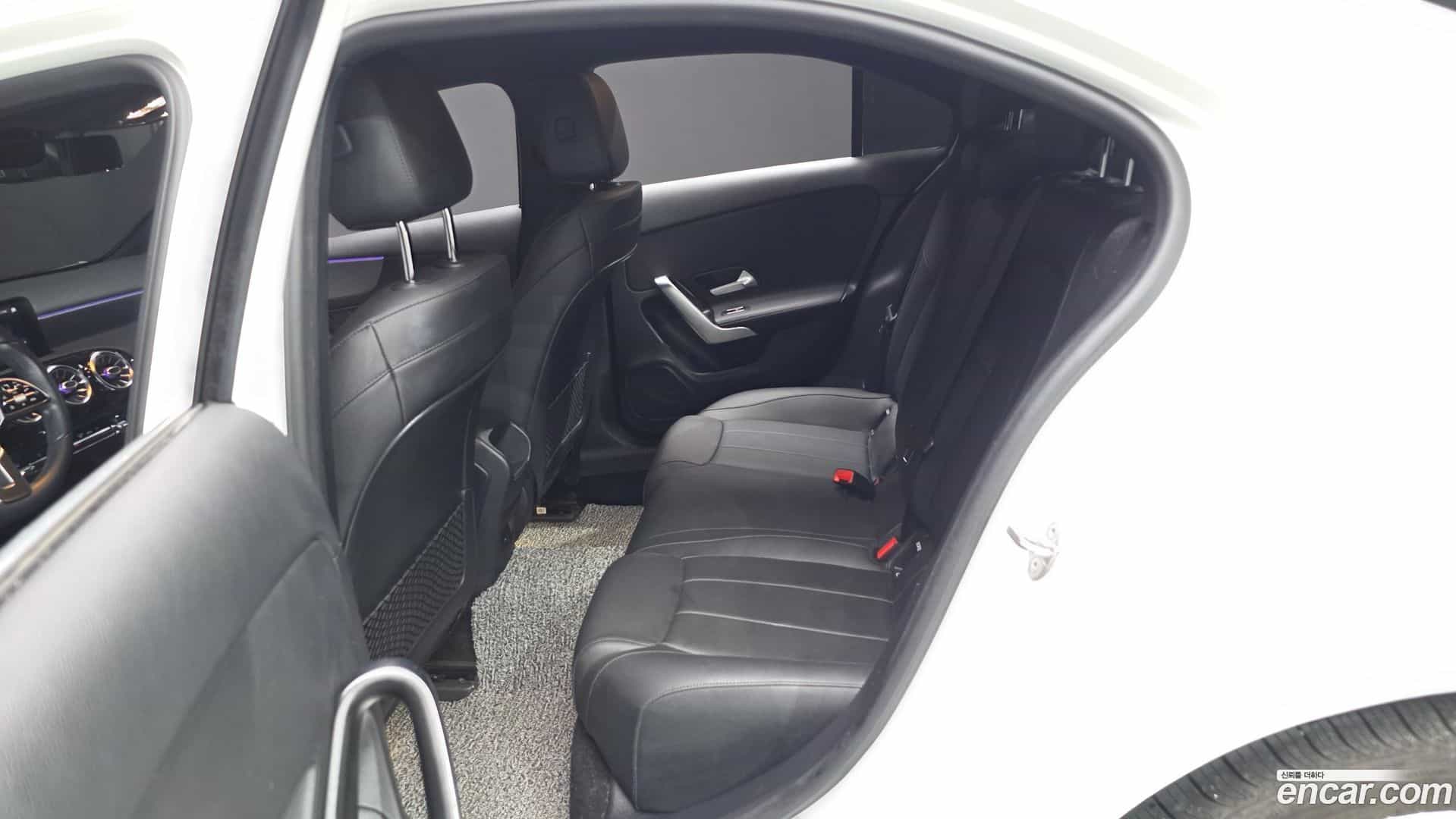 A-Class Mercedes-Benz 2021.2-OPTION-016