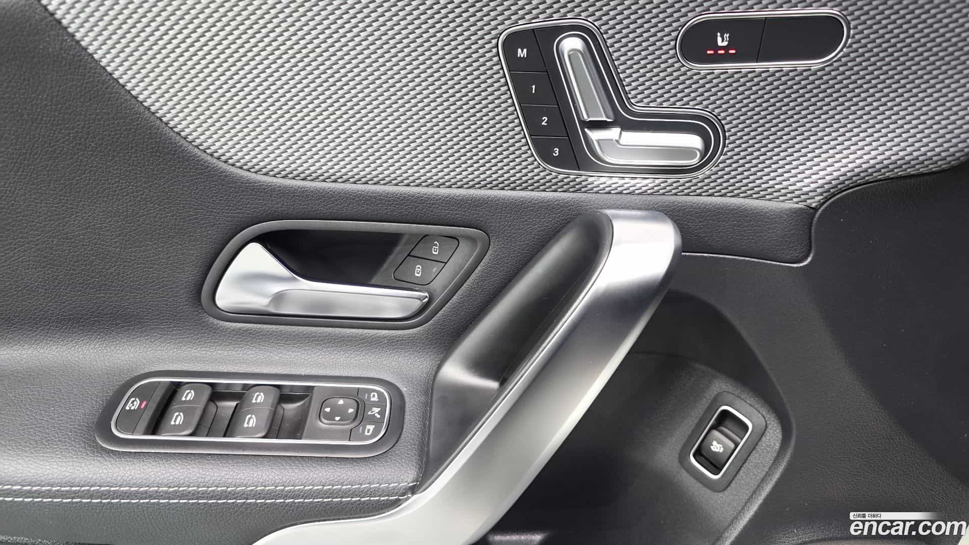 A-Class Mercedes-Benz 2021.2-OPTION-040
