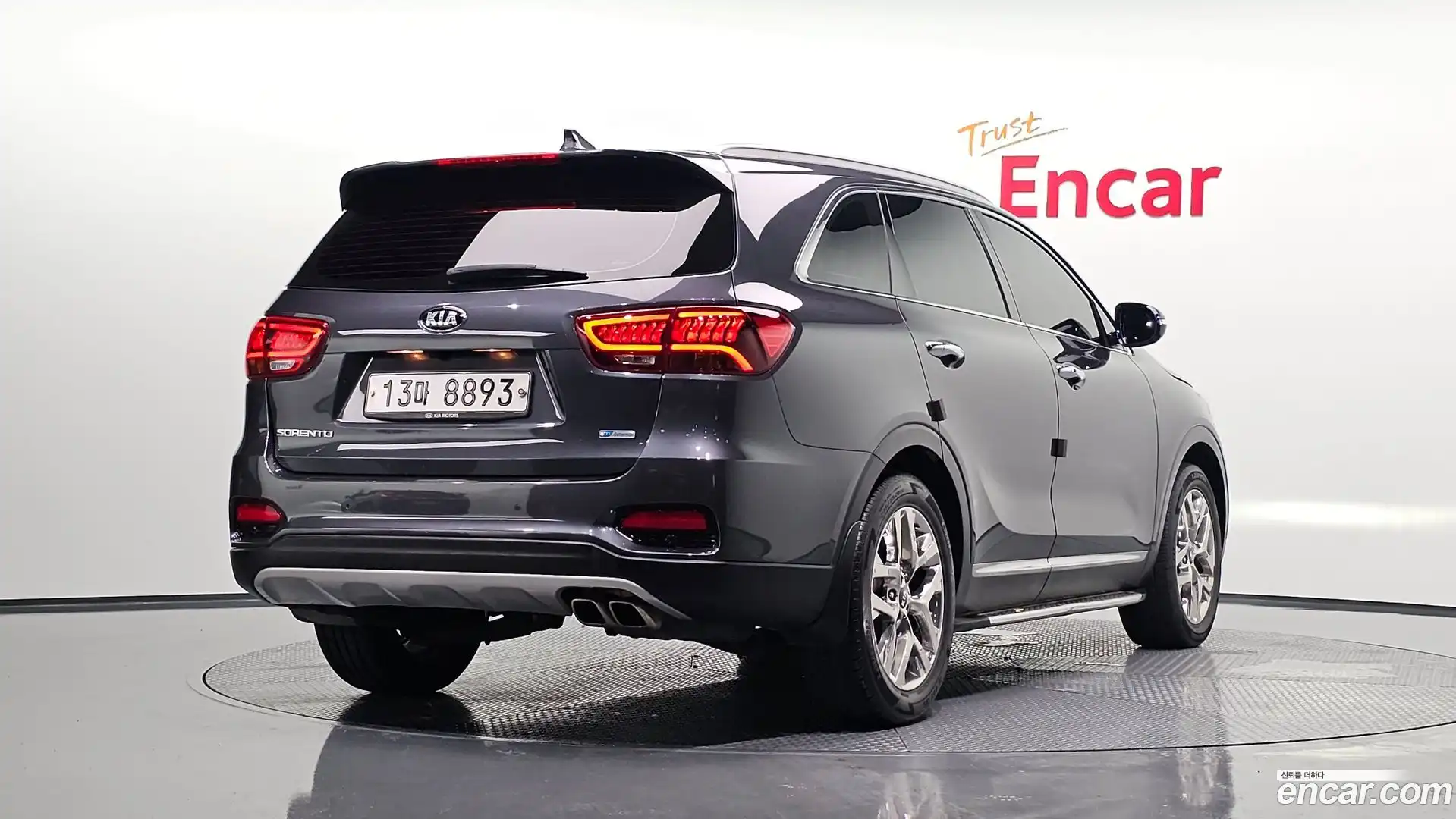 Sorento Kia 2019.5-OUTER-002