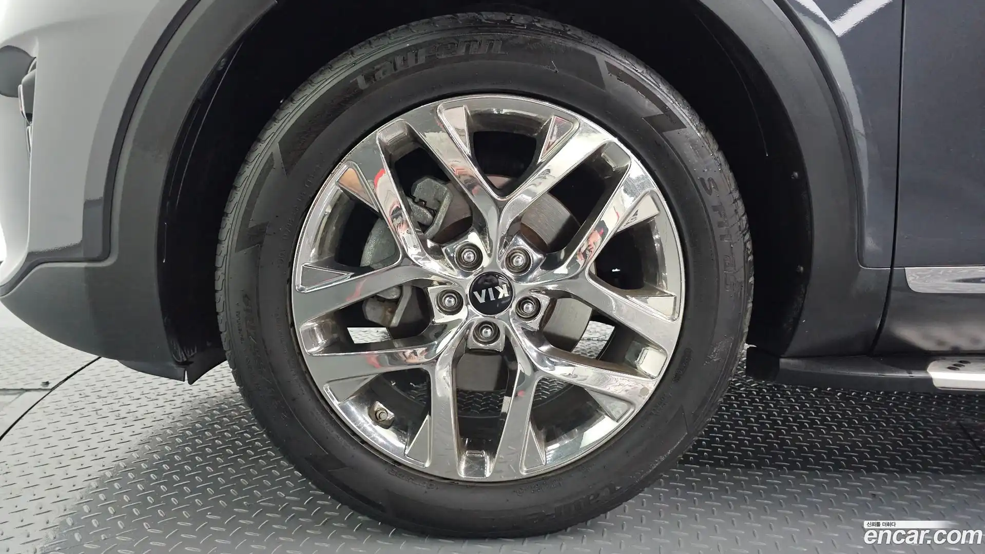 Sorento Kia 2019.5-OUTER-005