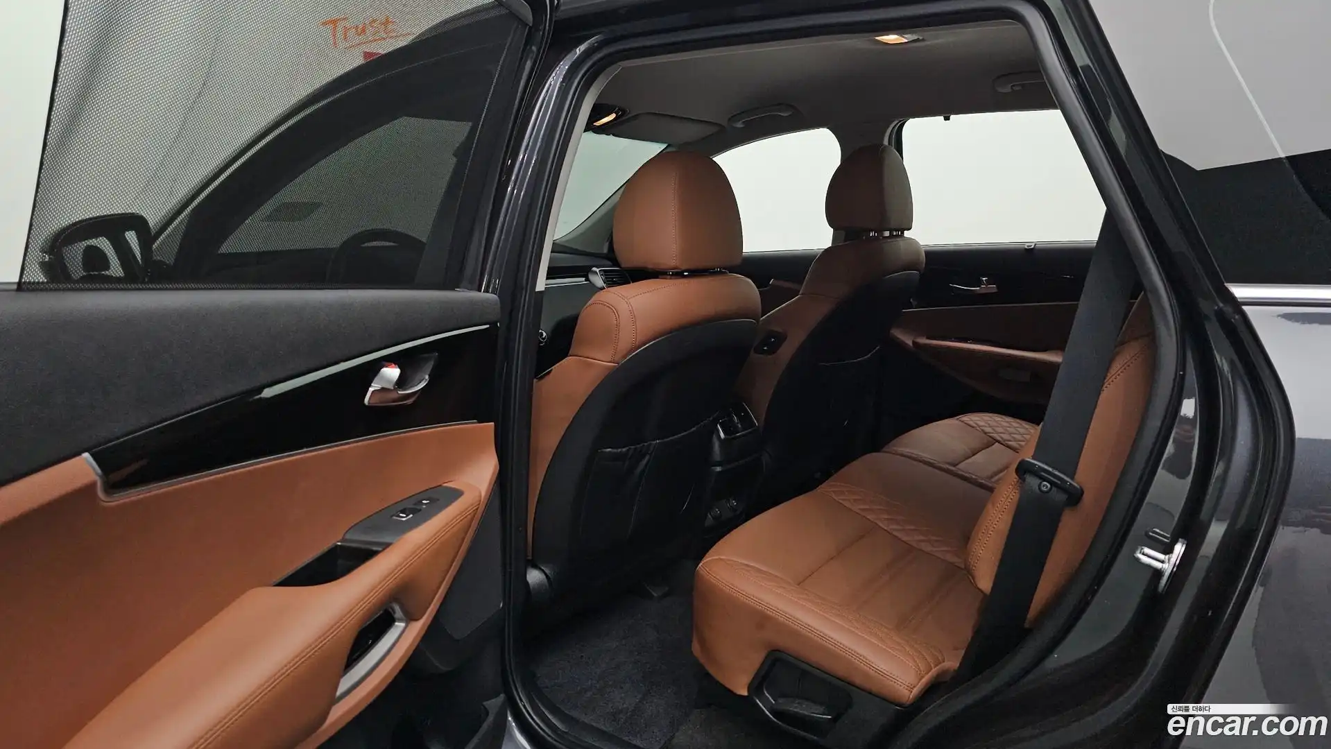 Sorento Kia 2019.5-OPTION-016