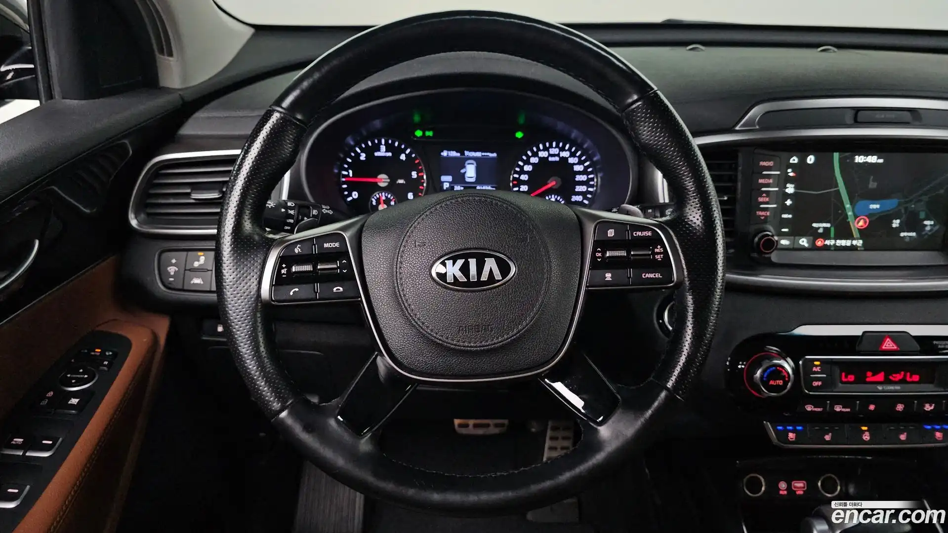Sorento Kia 2019.5-OPTION-017