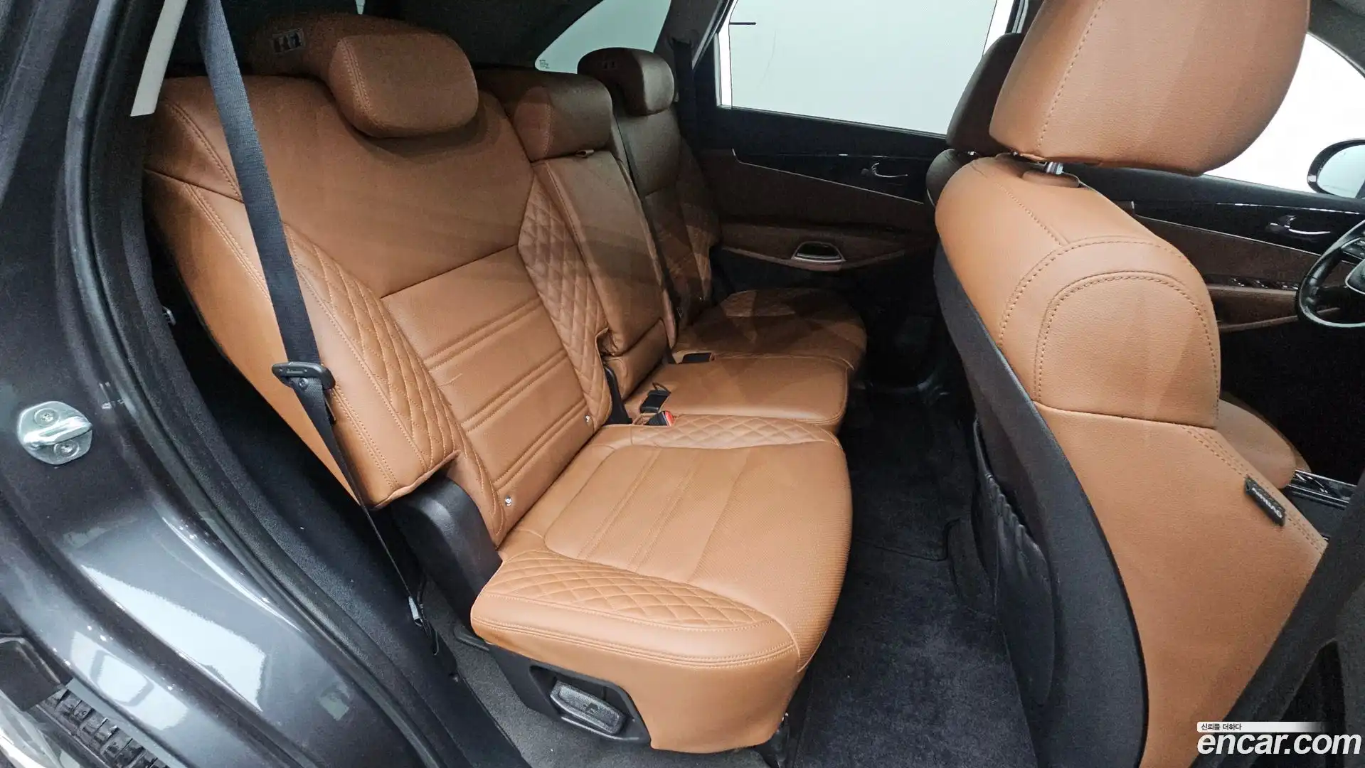 Sorento Kia 2019.5-INNER-036