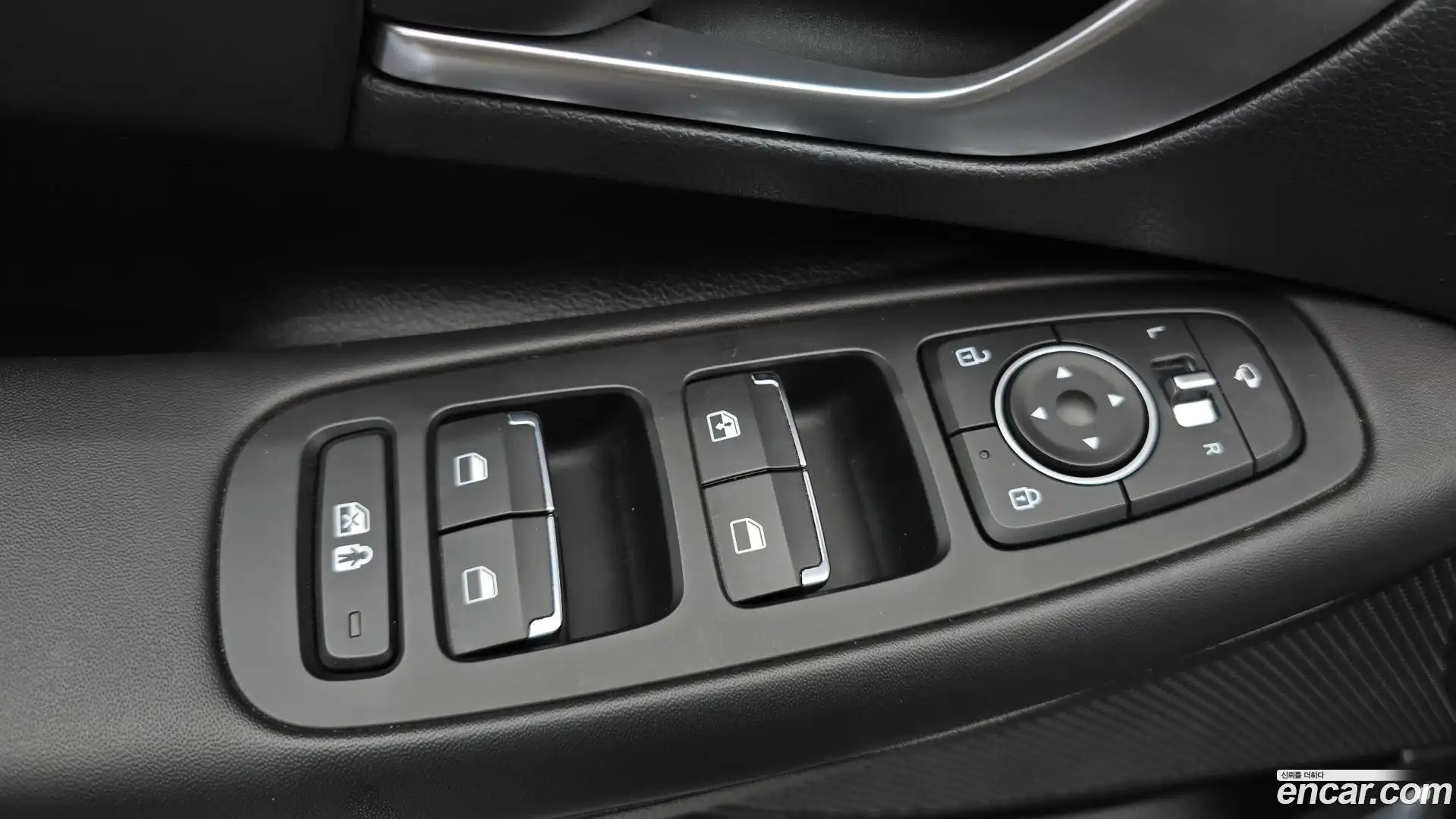 Sonata Hyundai 2022.5-OPTION-043