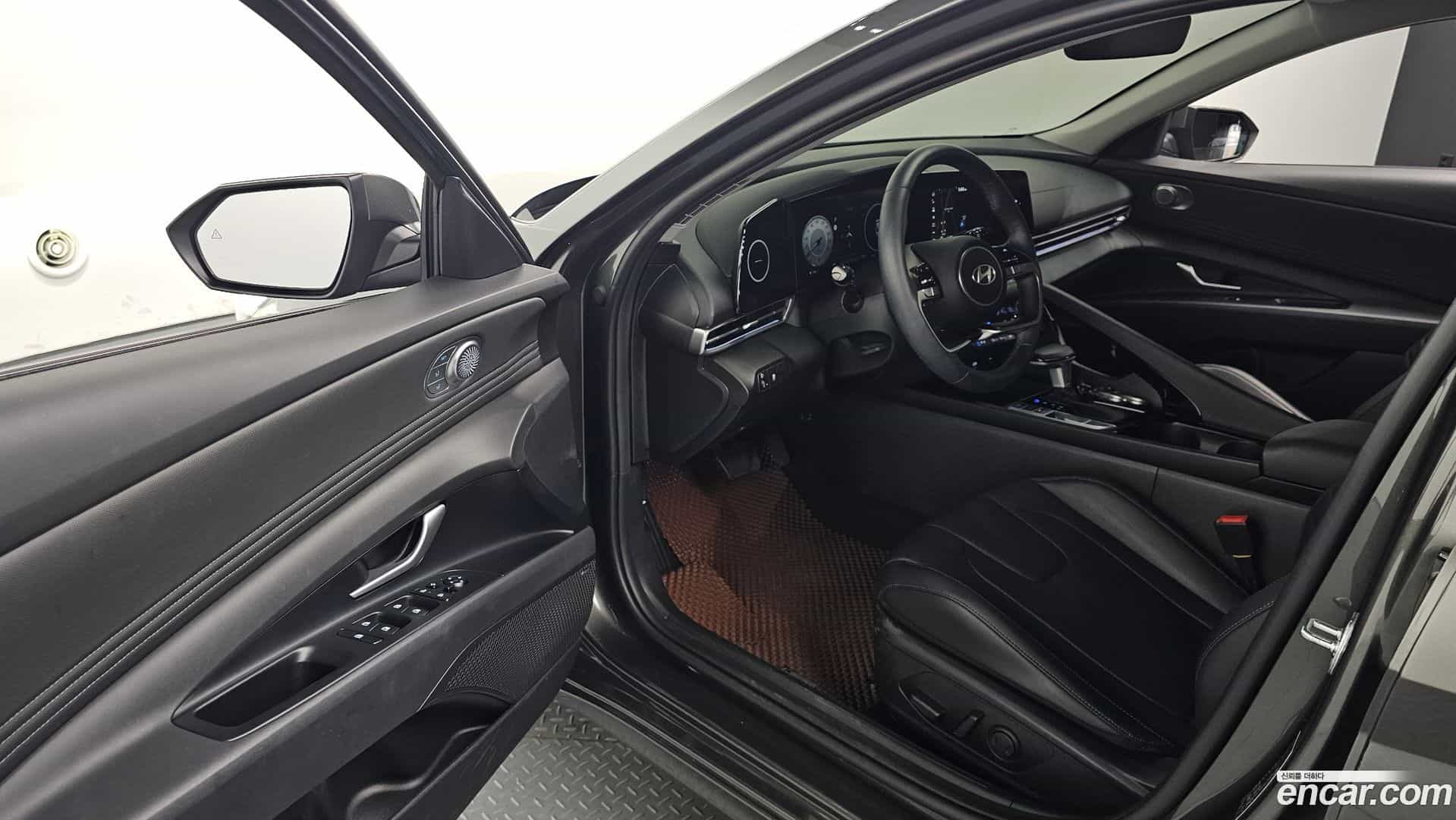AVANTE Hyundai 2023.3-INNER-010