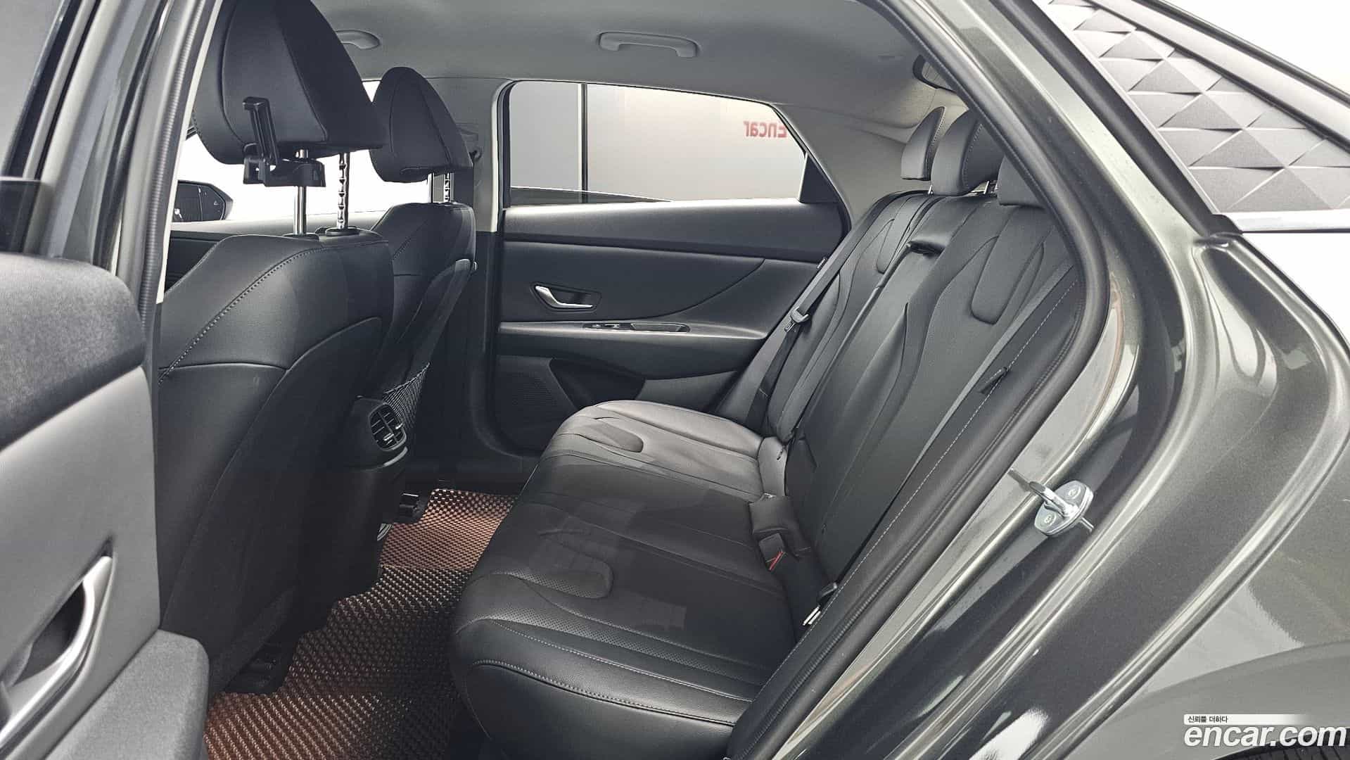 AVANTE Hyundai 2023.3-OPTION-016