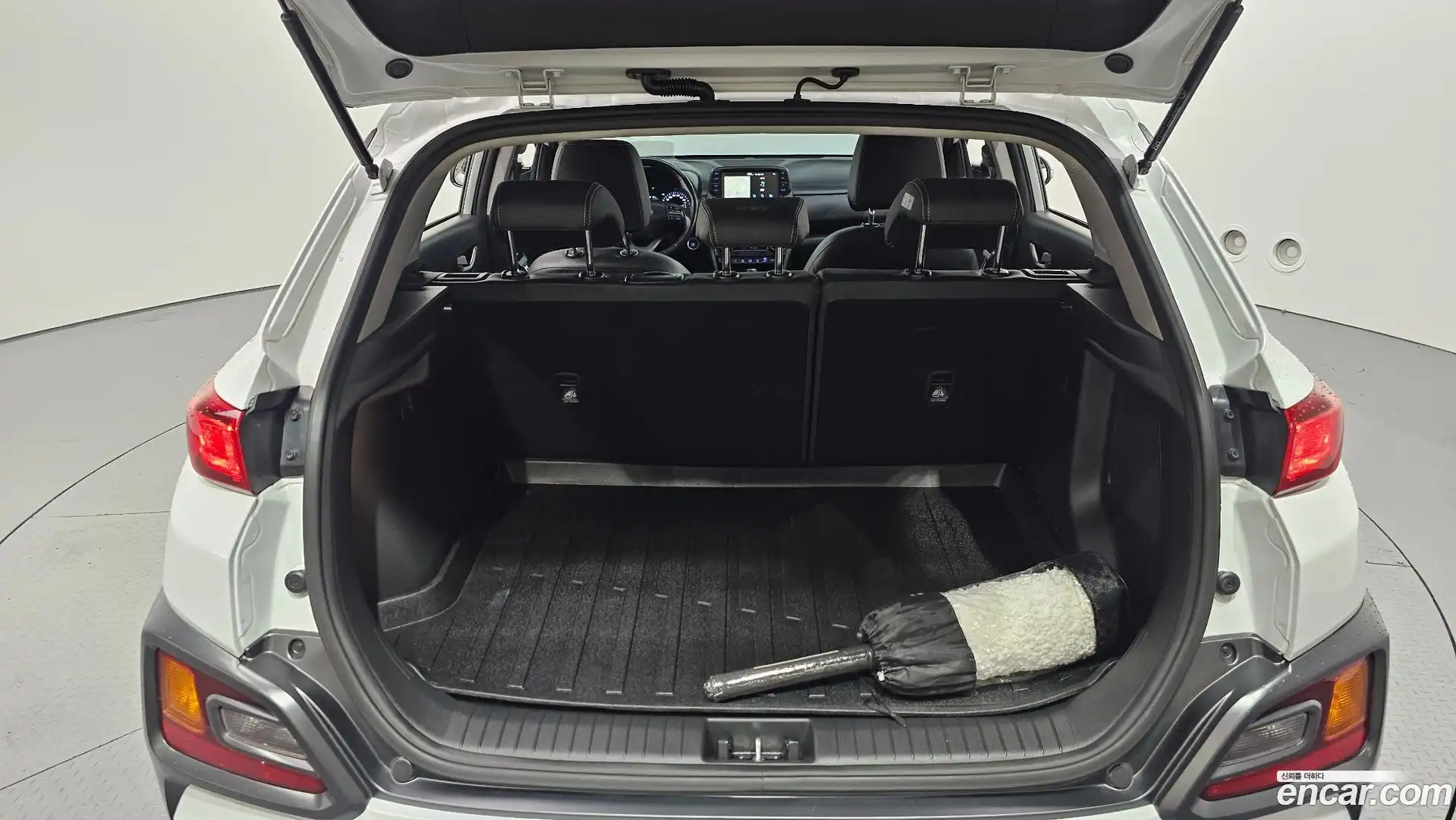 Kona Hyundai 2019.4-OPTION-024