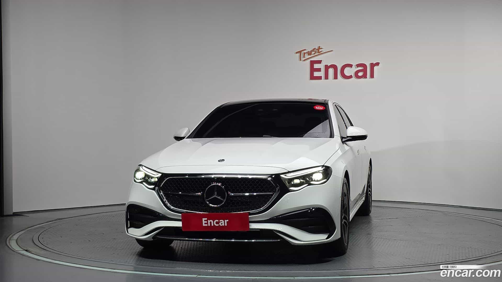 E-Class Mercedes-Benz 2026.2-OUTER-003
