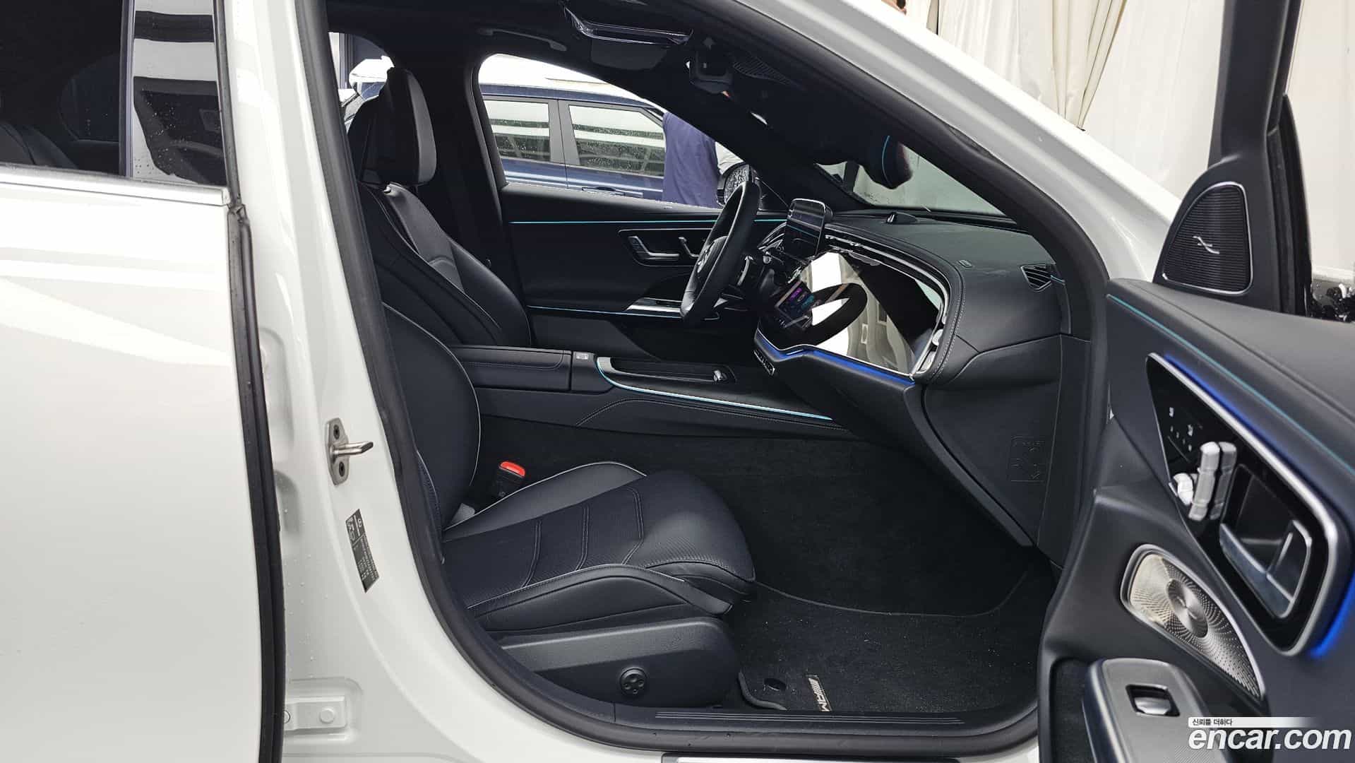 E-Class Mercedes-Benz 2026.2-OPTION-015