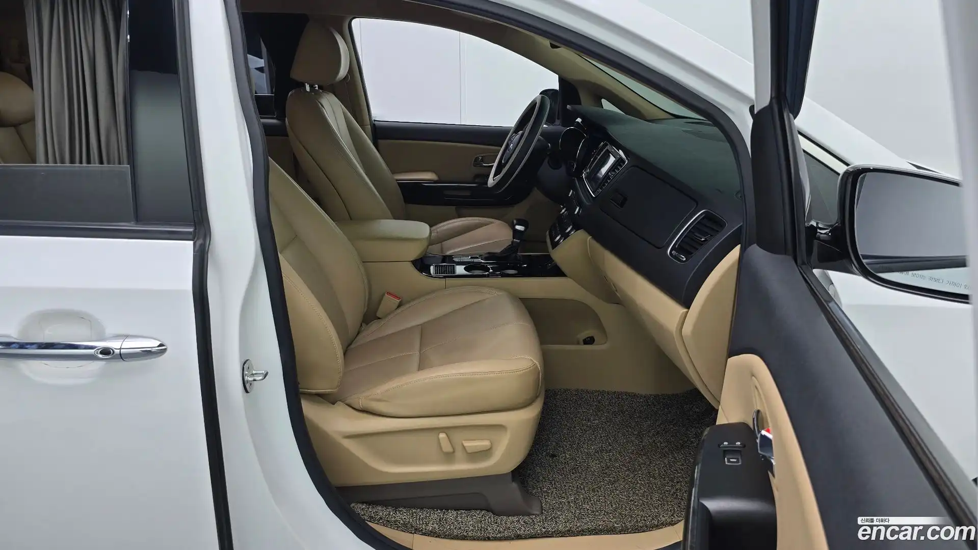 Canival Kia 2019.0-OPTION-015