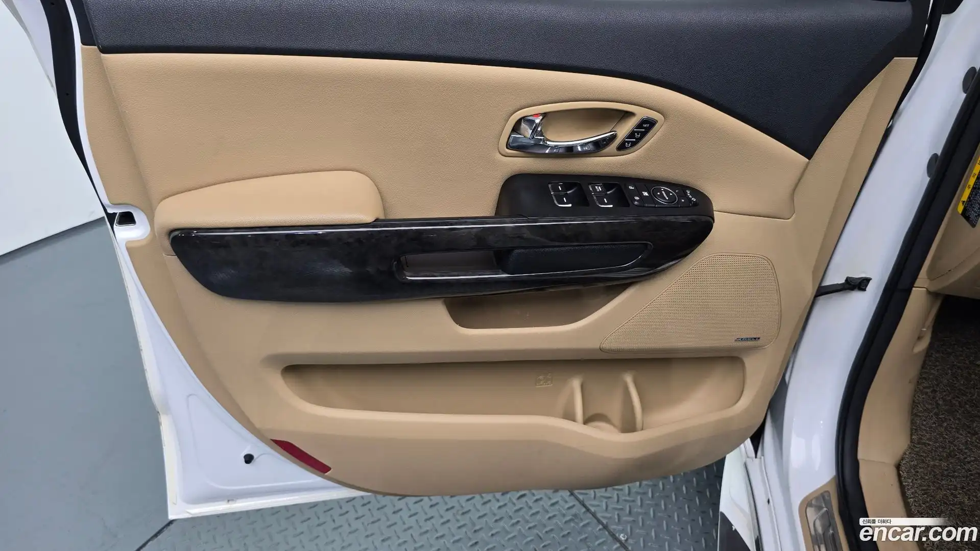 Canival Kia 2019.0-INNER-034