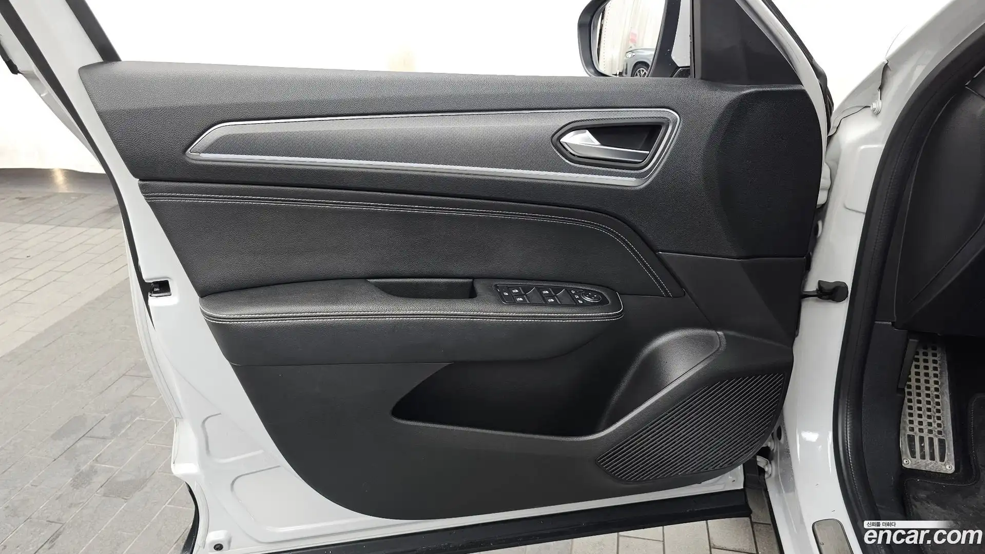 XM3 Renault Korea 2020.2-INNER-034