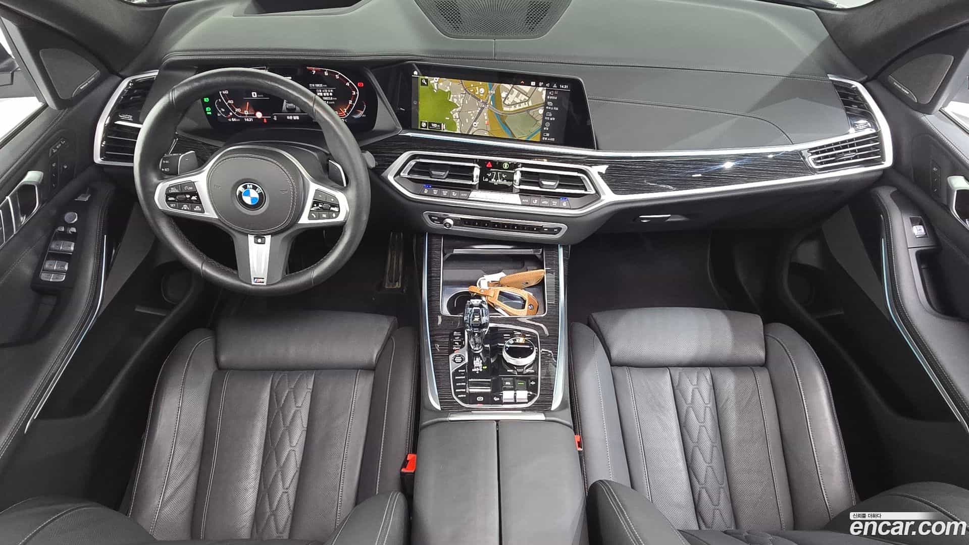 X7 BMW 2022.7-INNER-007