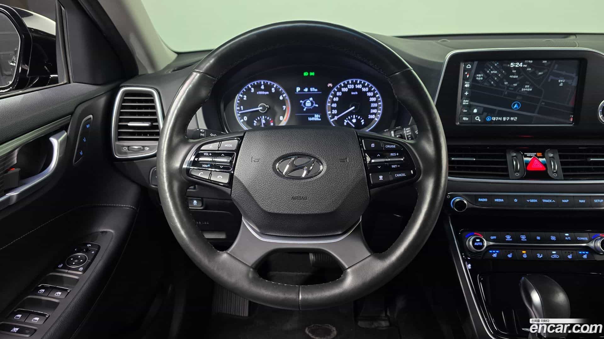 Grandeur Hyundai 2017.1-OPTION-017