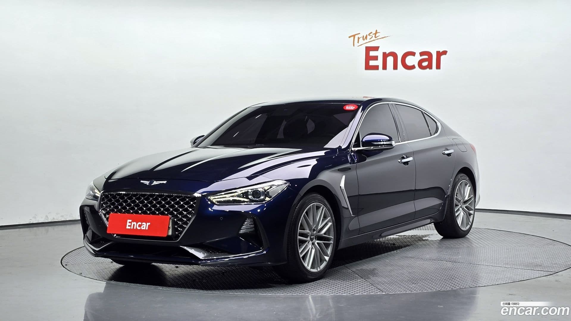 Main__Slider__Photo:G70 Genesis 2019.1-0