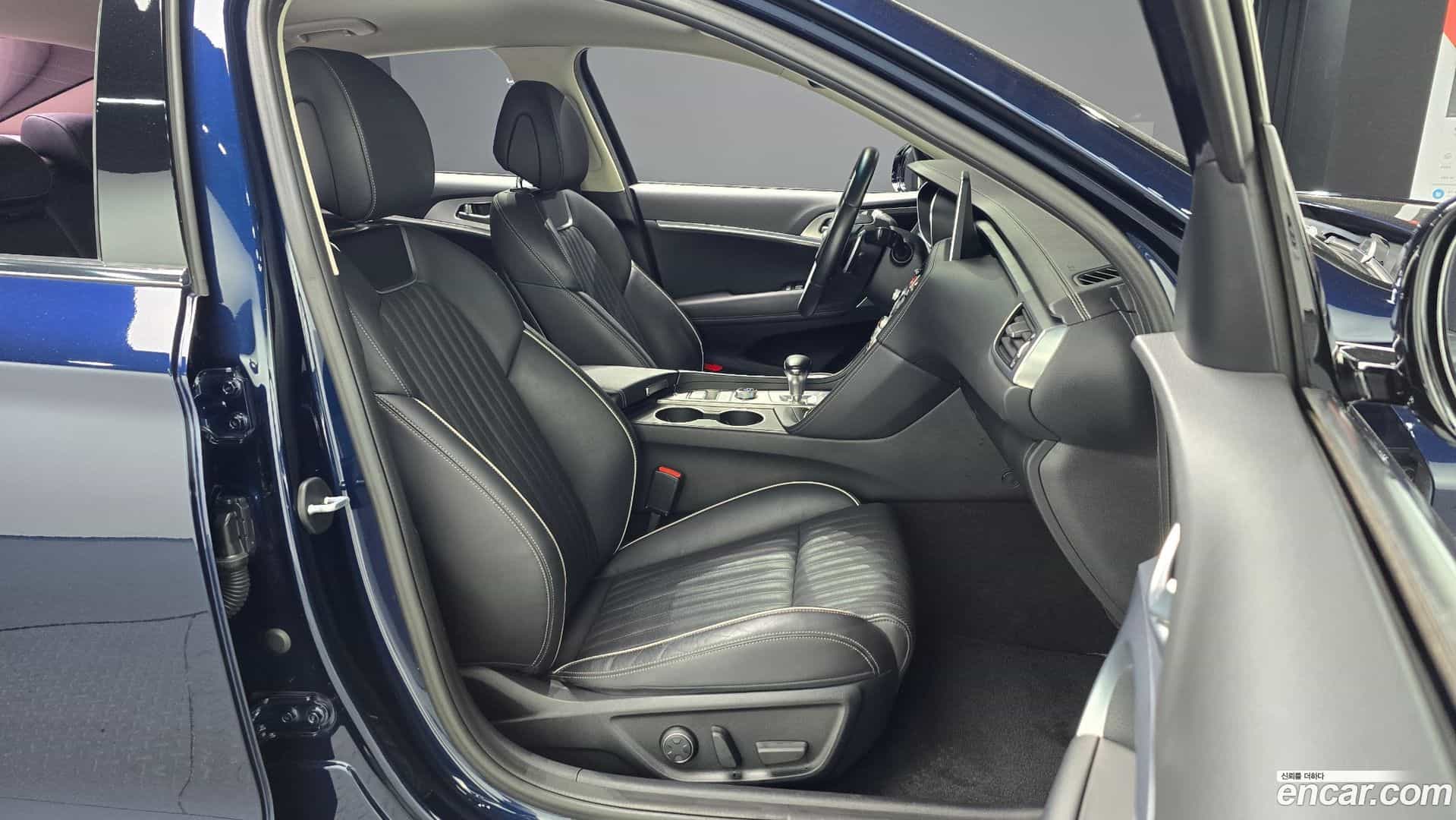 G70 Genesis 2019.1-INNER-010
