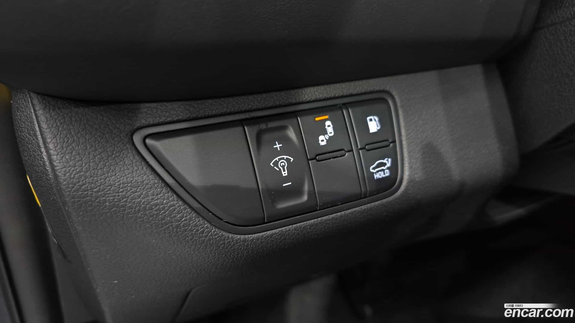 G70 Genesis 2019.1-OPTION-018