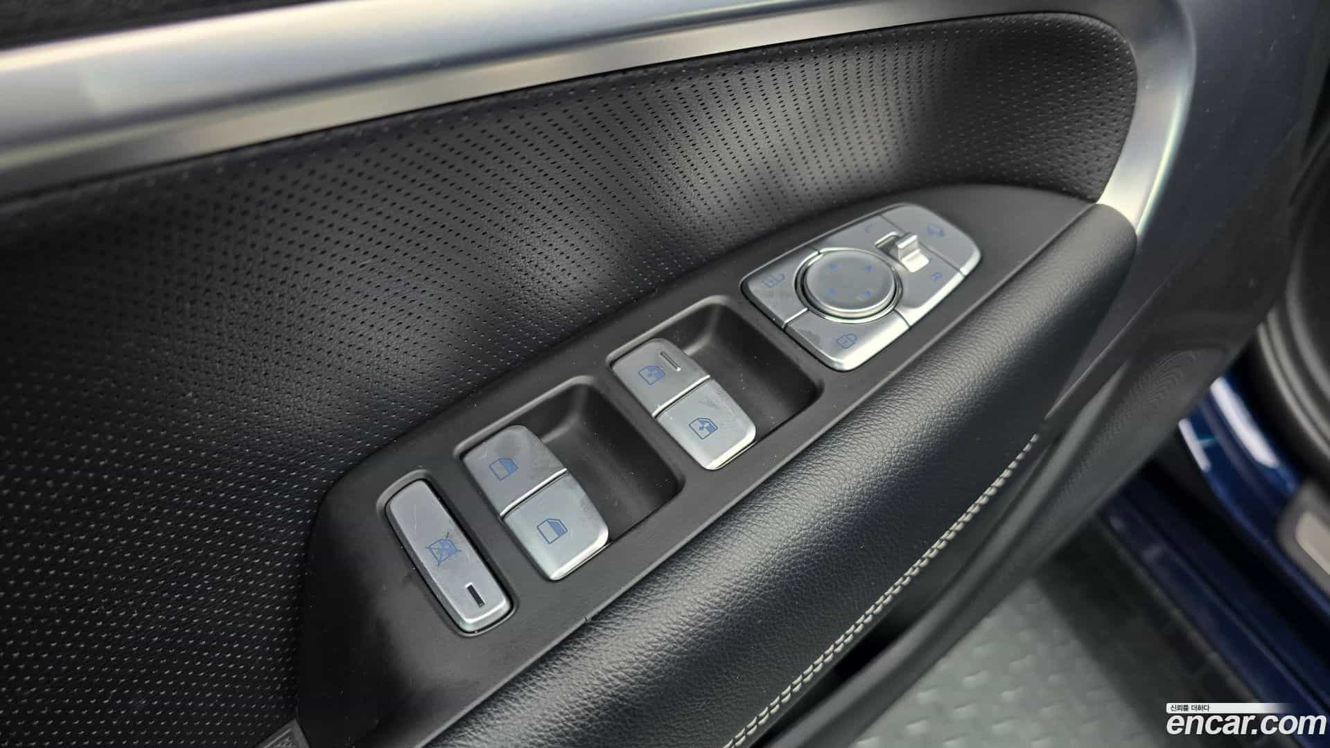 G70 Genesis 2019.1-OPTION-024