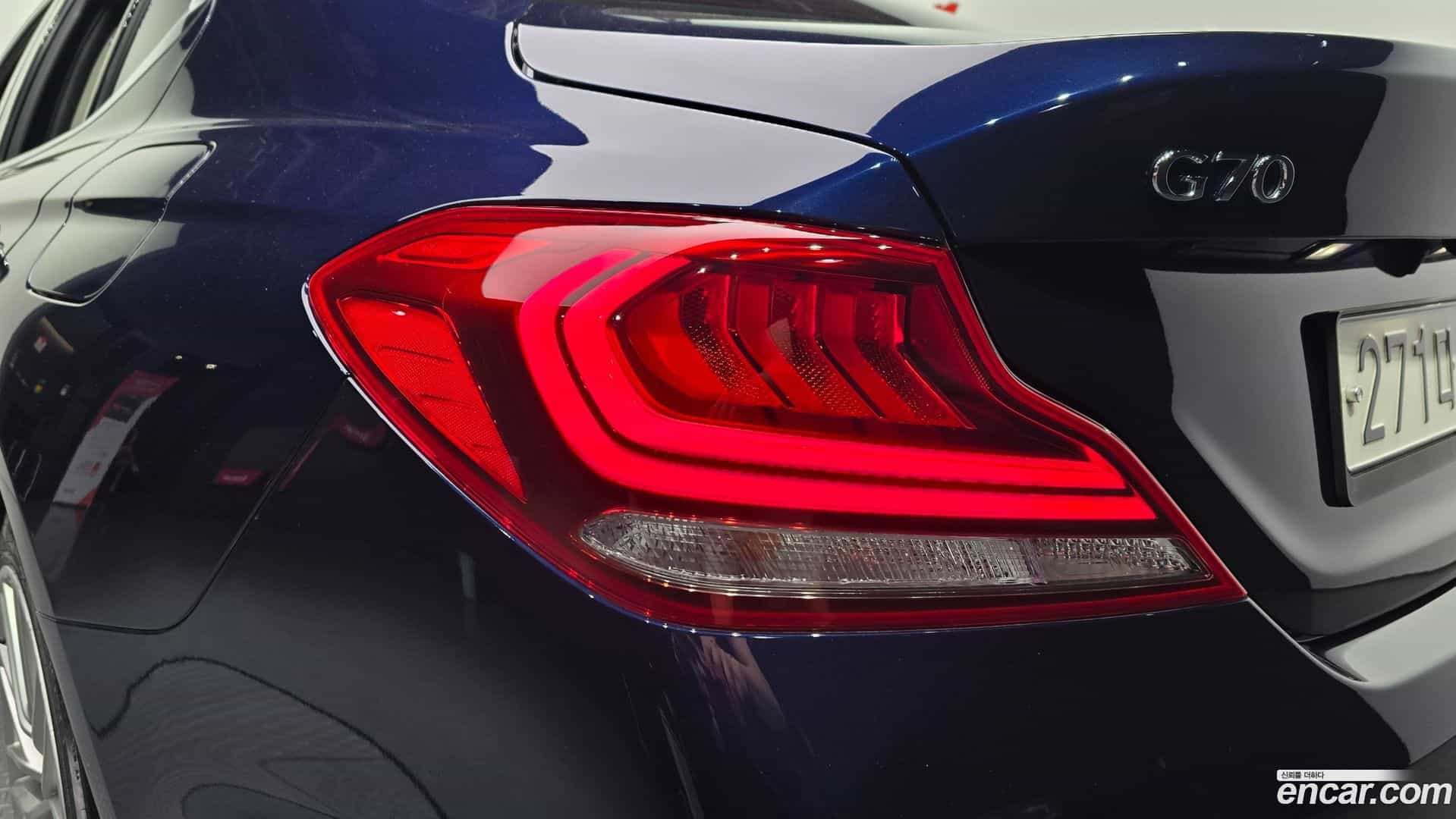 G70 Genesis 2019.1-OUTER-033