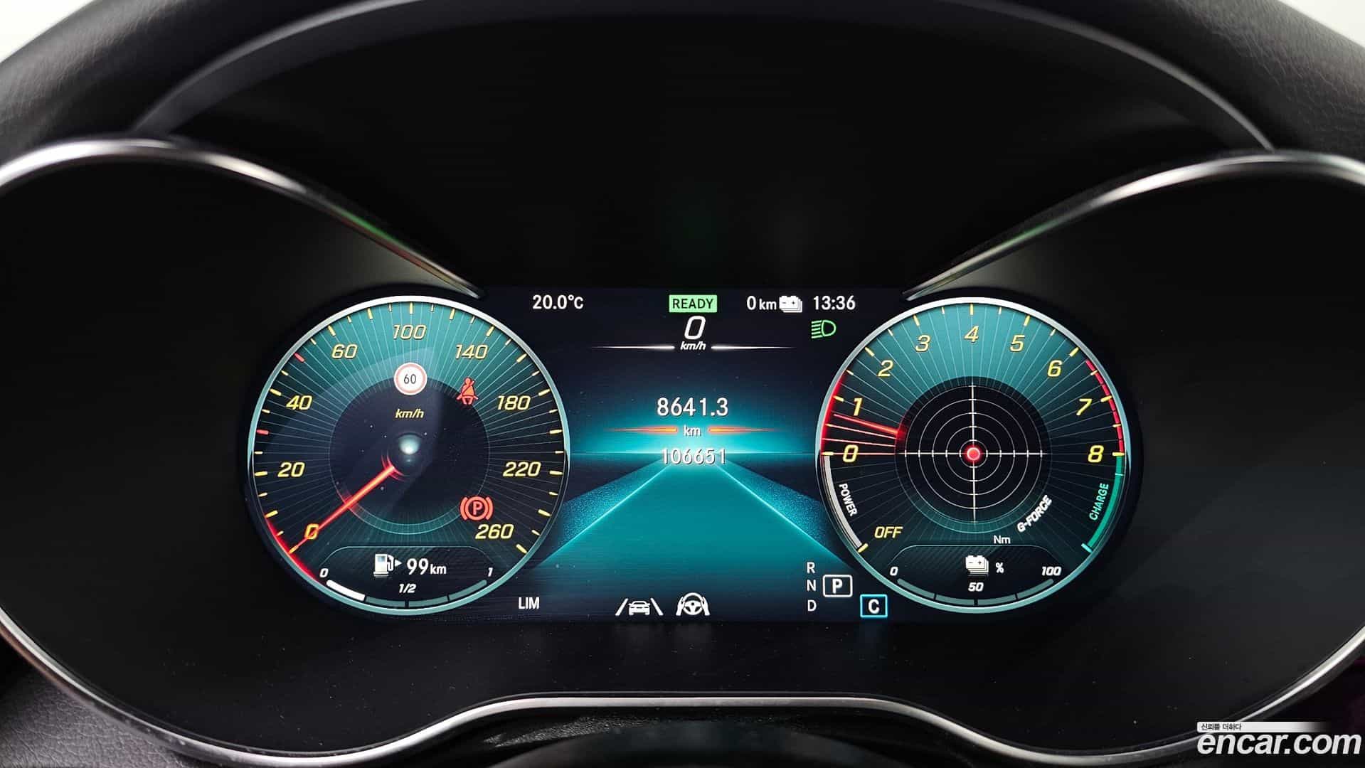 GLC-Class Mercedes-Benz 2021.6-INNER-008
