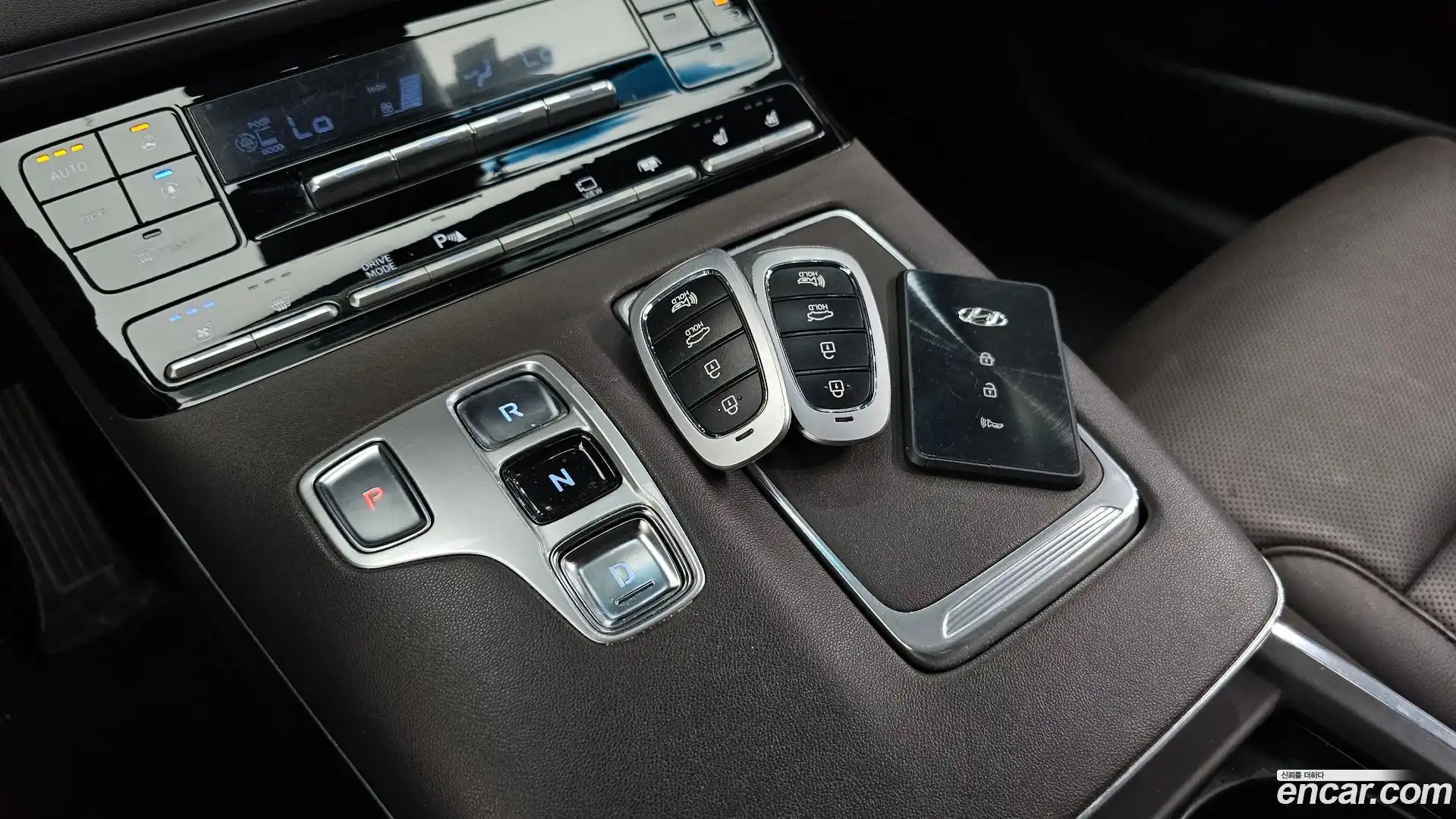 Grandeur Hyundai 2020.4-INNER-009