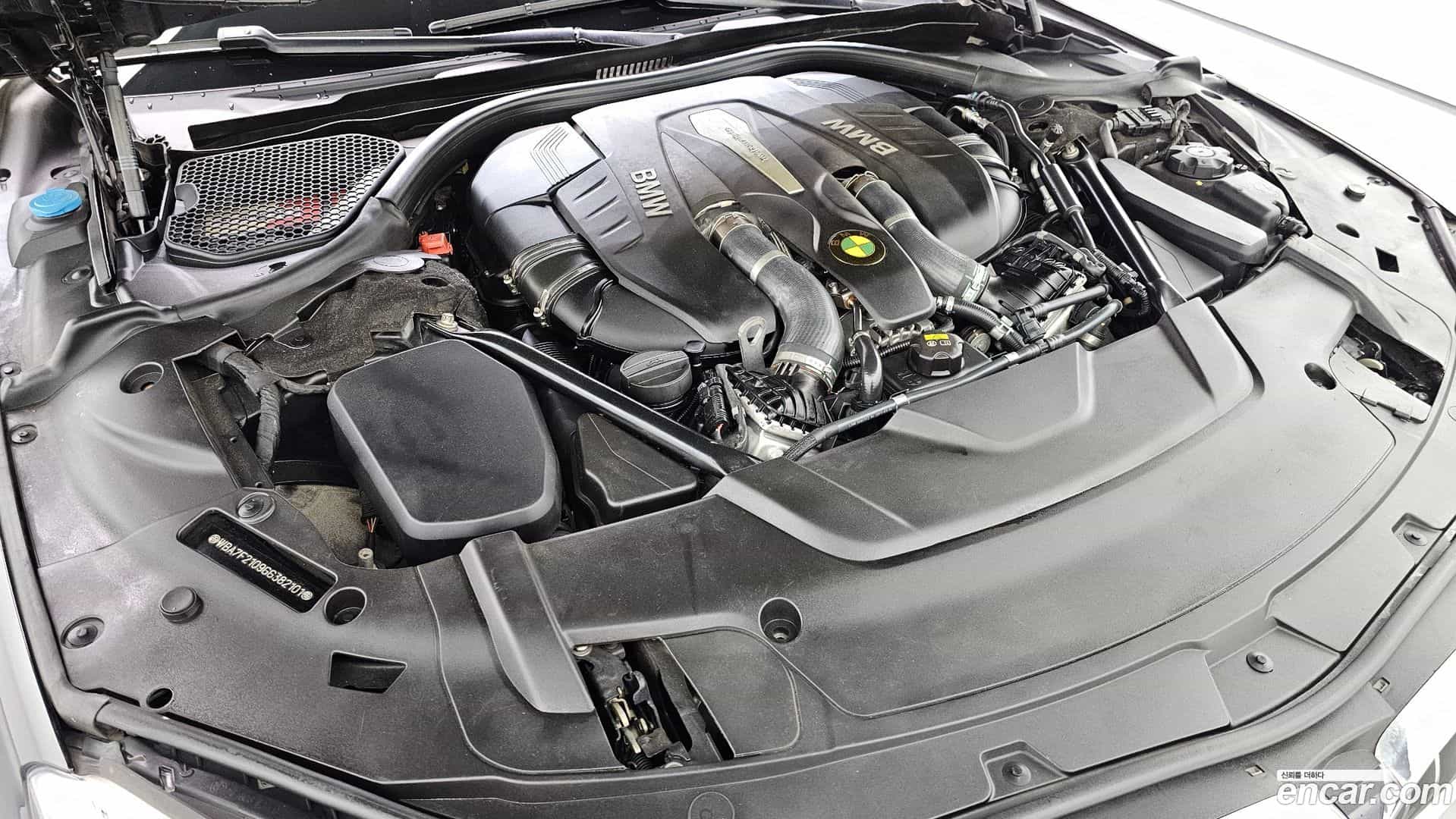 7-Series BMW 2015.10-OUTER-006
