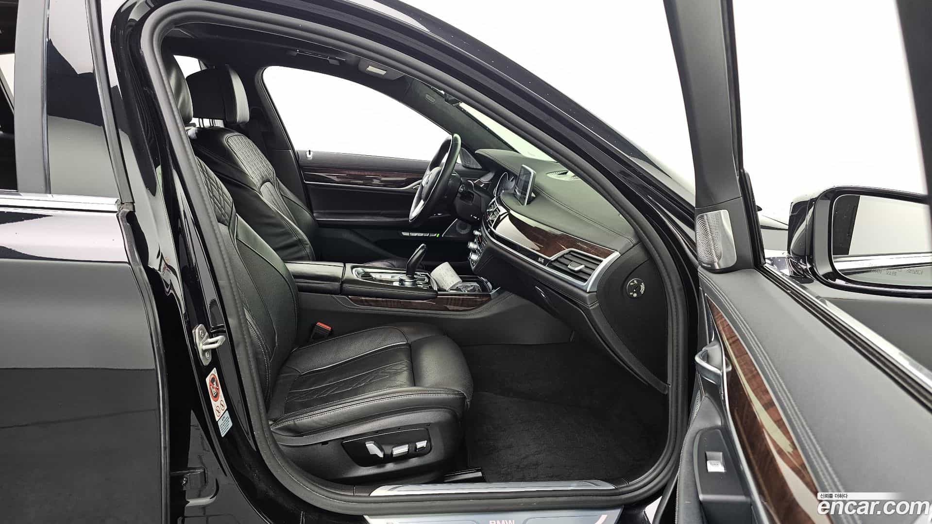 7-Series BMW 2015.10-OPTION-015