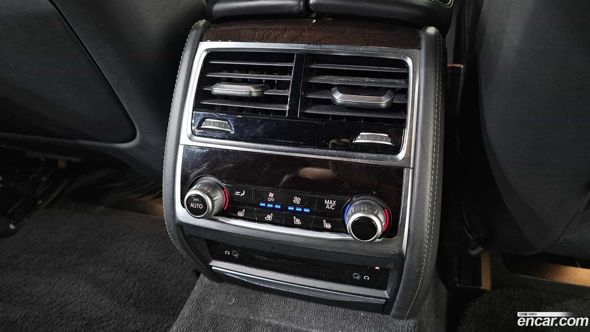 7-Series BMW 2015.10-OPTION-023
