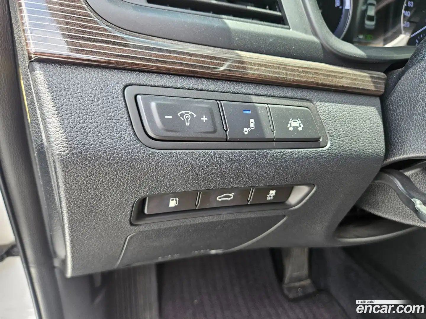 Sonata Hyundai 2018.4-OPTION-016