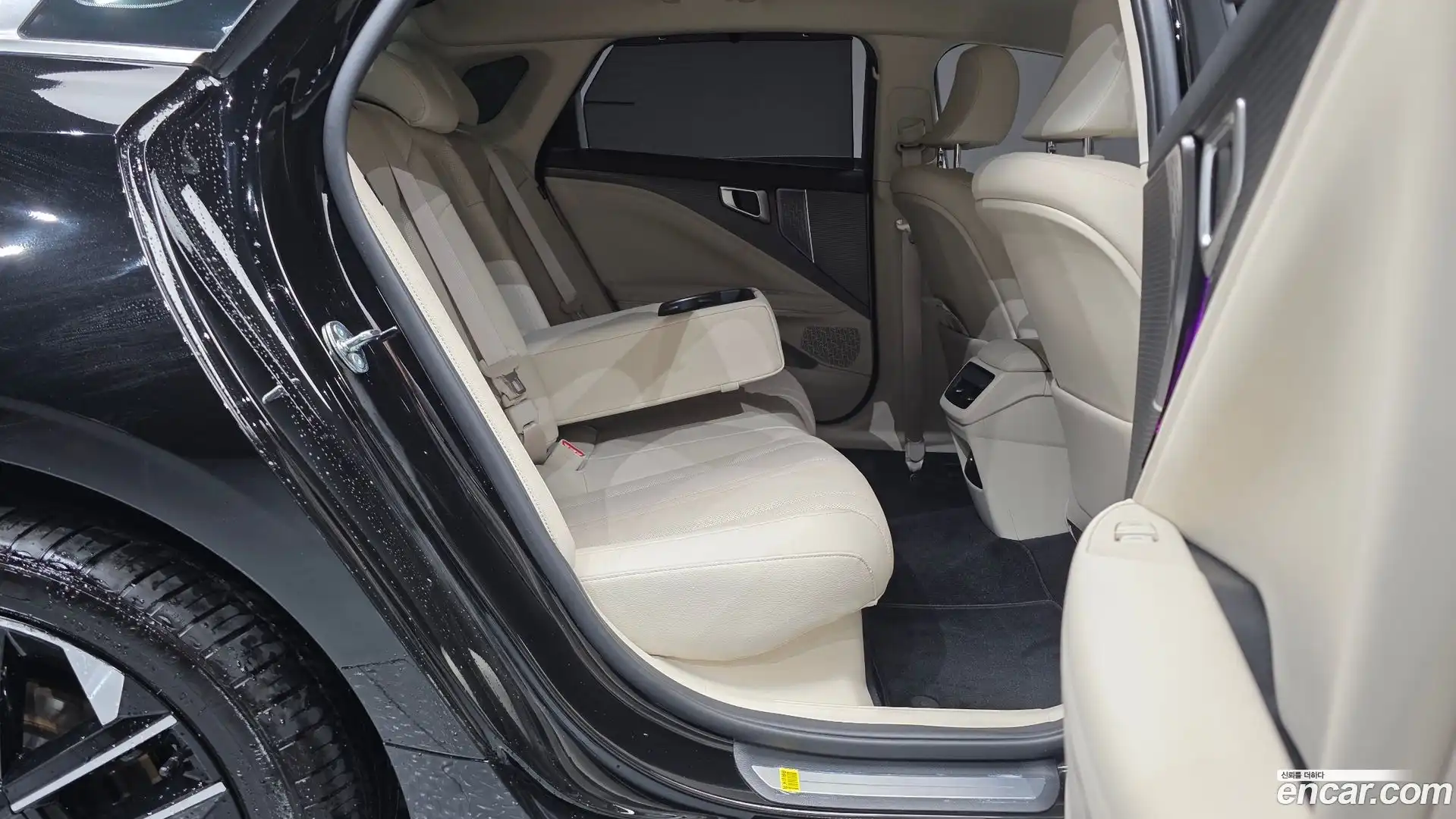 K8 Kia 2025.4-OPTION-016