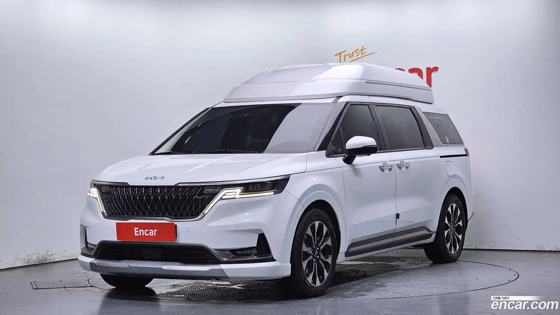 Canival Kia 2022.11-OUTER-001