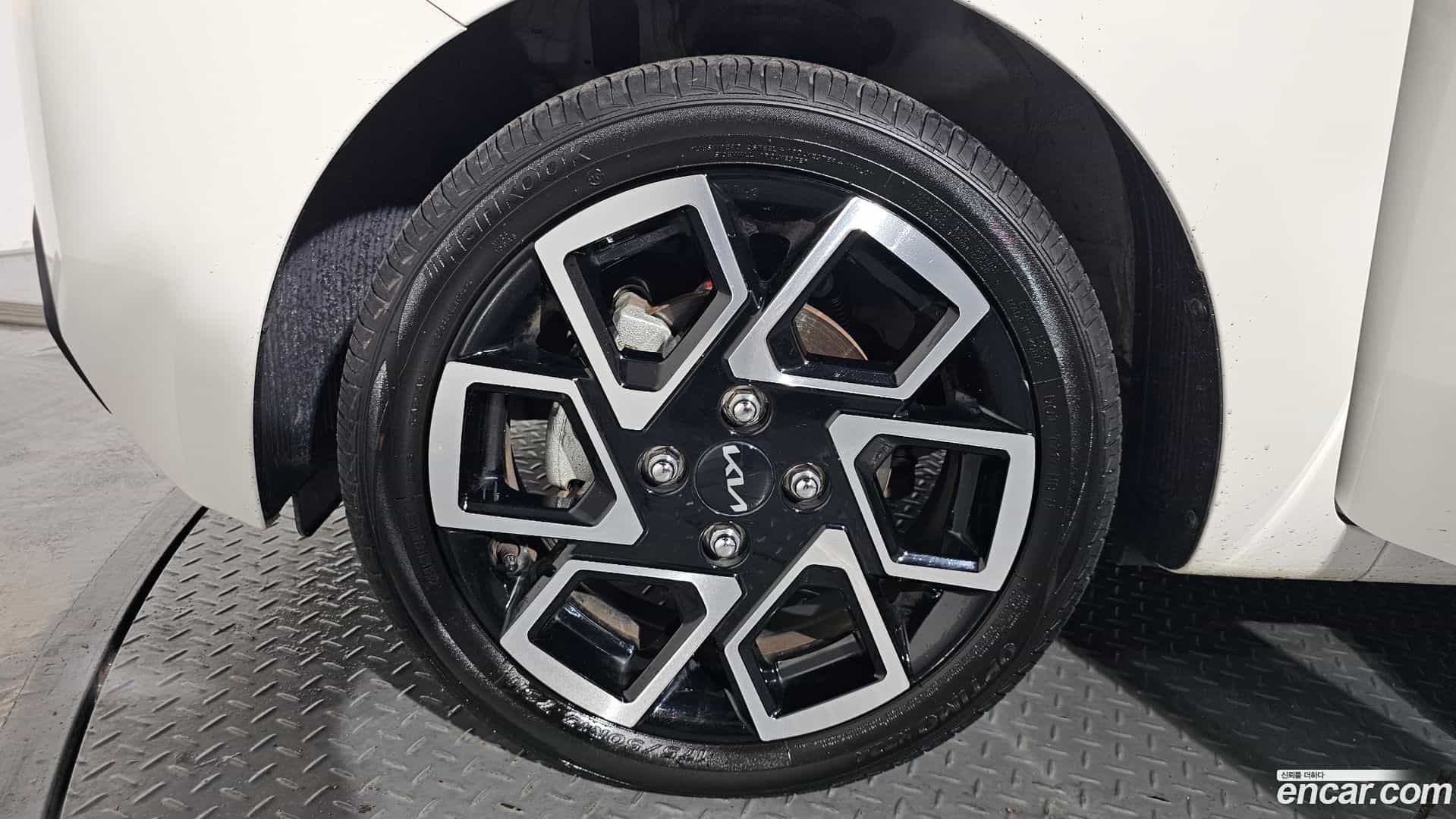 RAY Kia 2022.10-OUTER-005