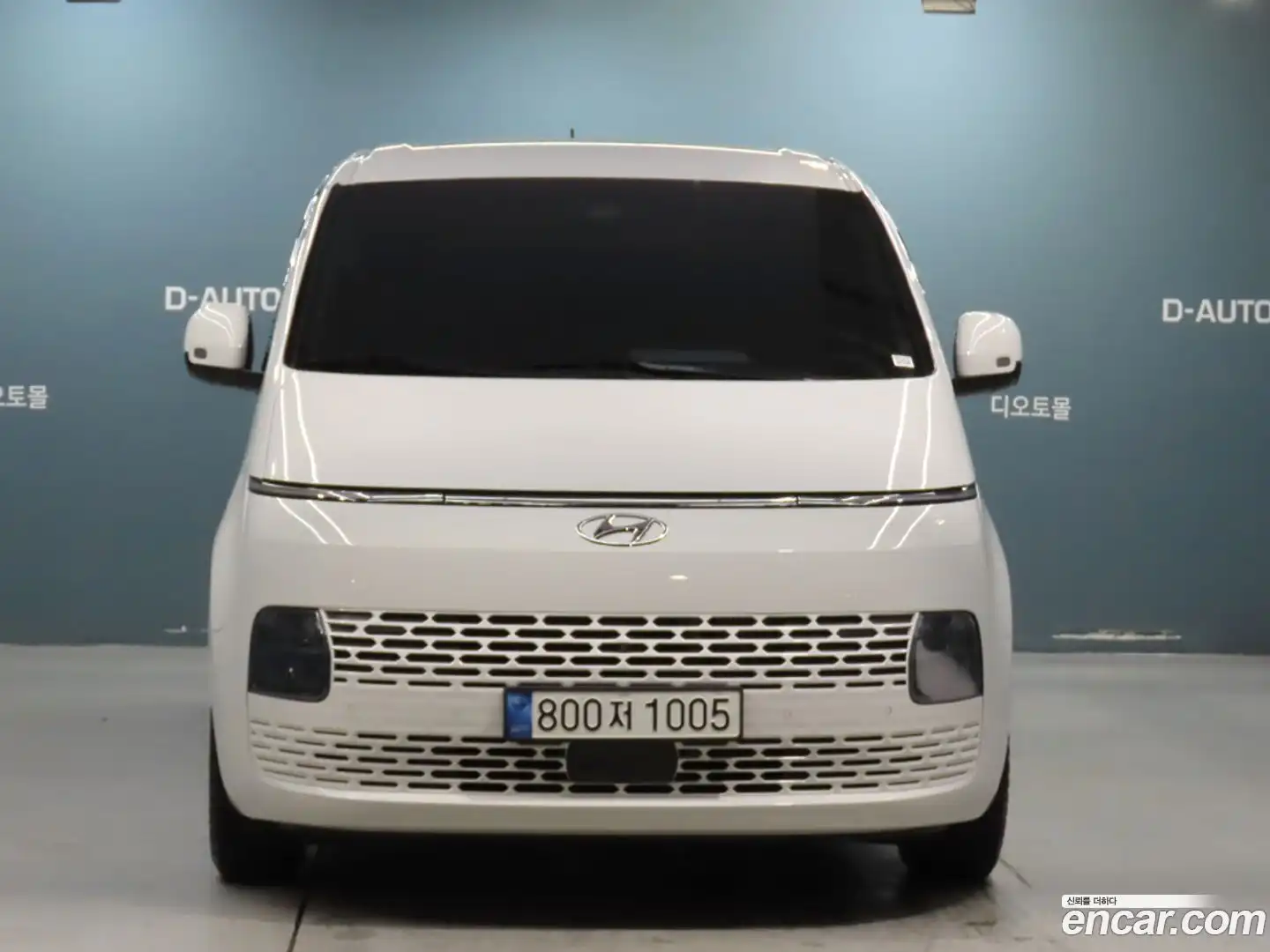 Staria Hyundai 2023.4-OUTER-001