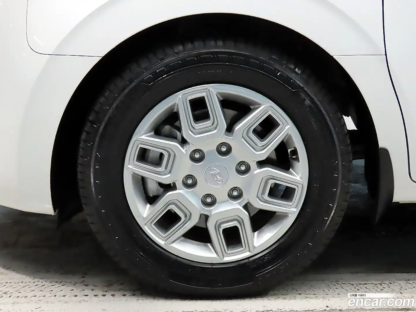 Staria Hyundai 2023.4-OUTER-006