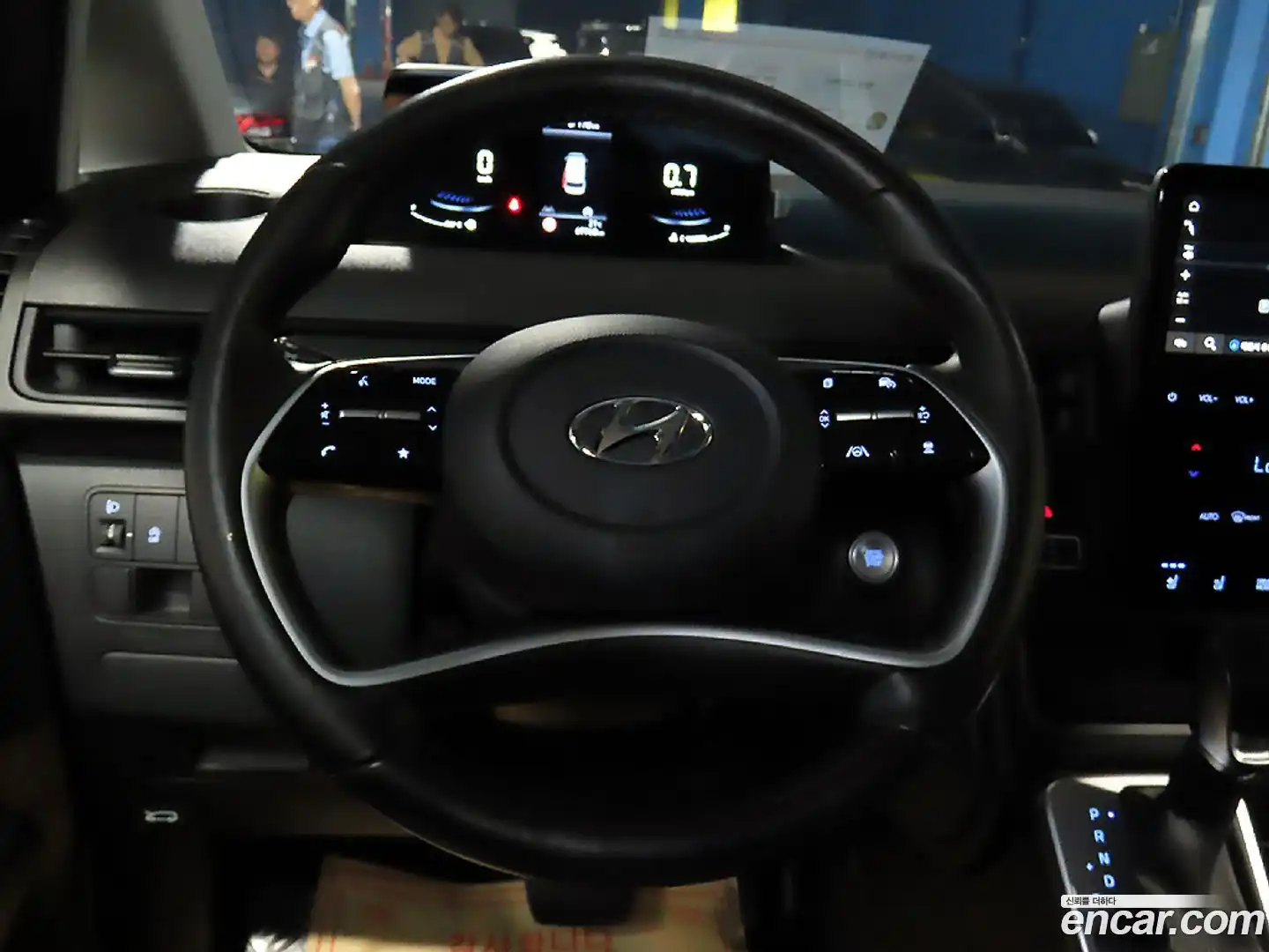 Staria Hyundai 2023.4-OPTION-015