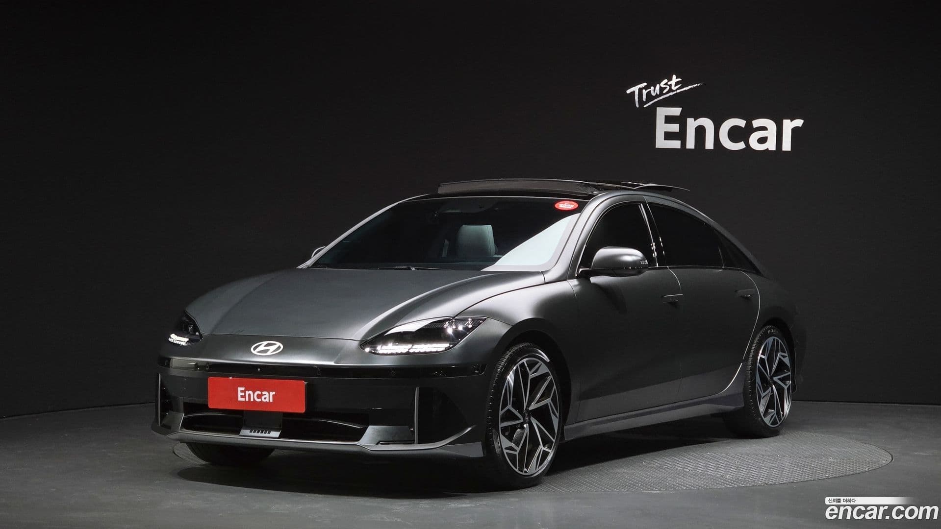 Main__Slider__Photo:Ioniq6 Hyundai 2023.11-0
