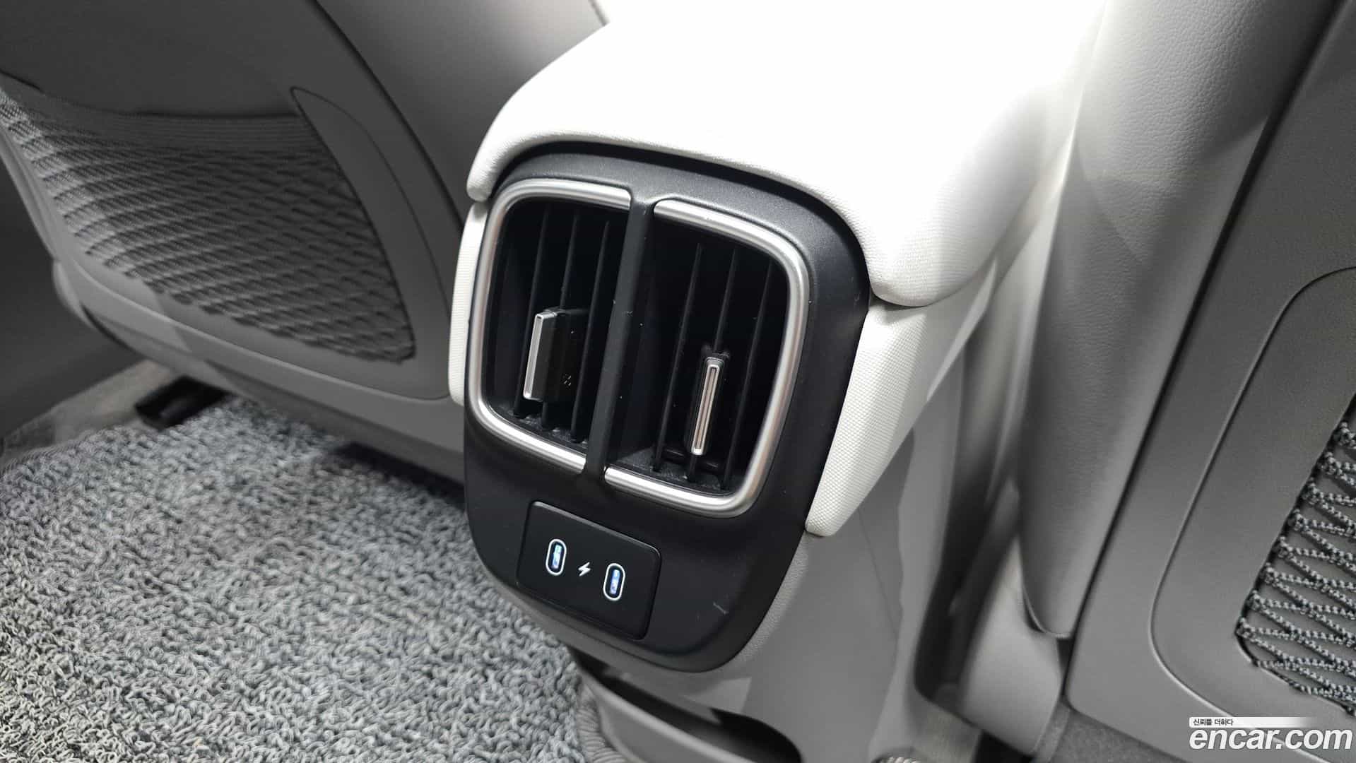 Ioniq6 Hyundai 2023.11-OPTION-045