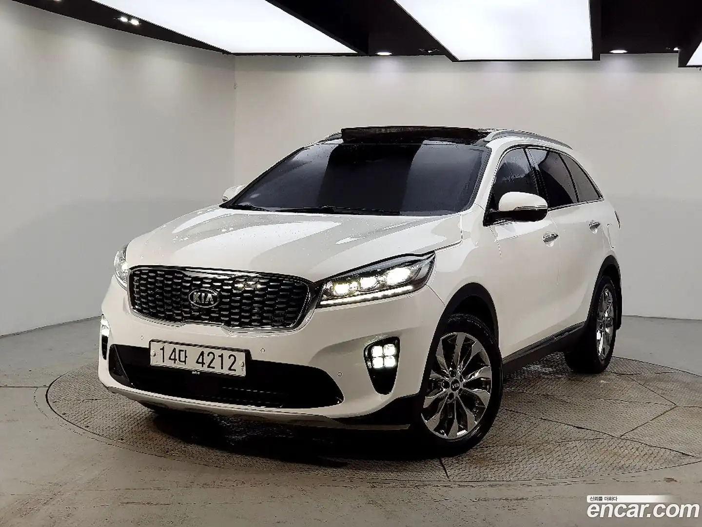 Sorento Kia 2019.5-OUTER-001