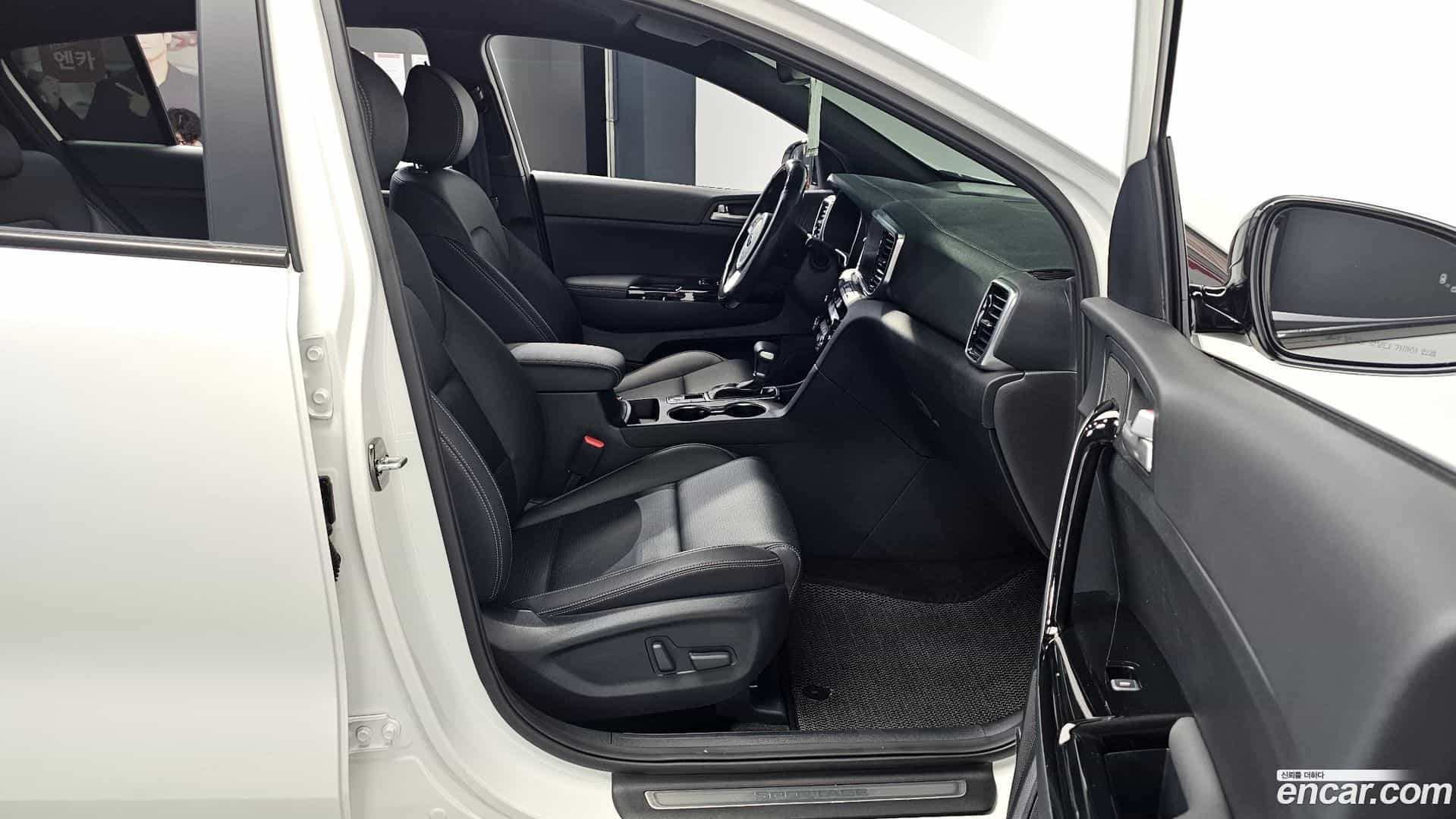 Sportage Kia 2021.4-INNER-036