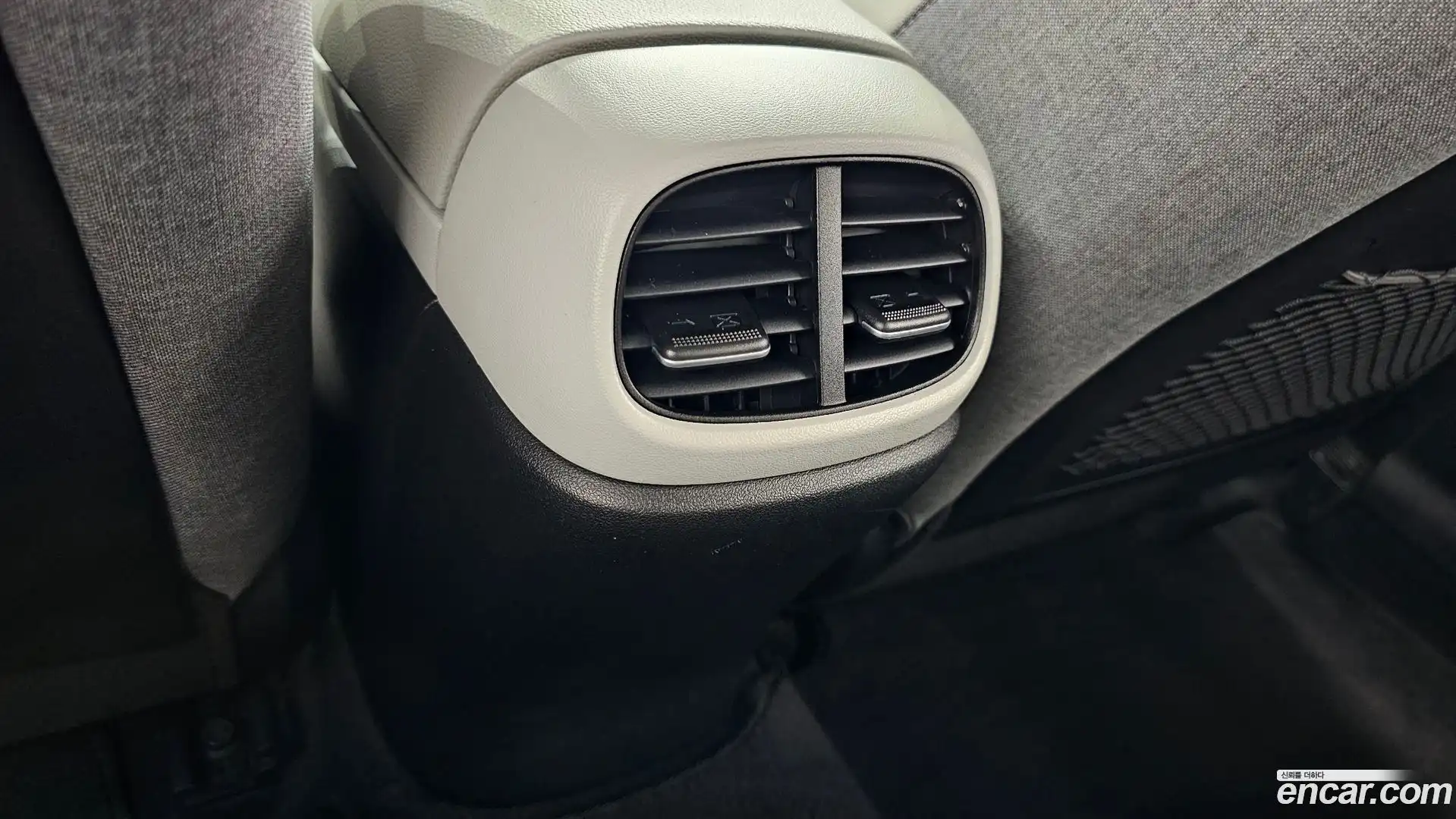 AVANTE Hyundai 2020.9-OPTION-023
