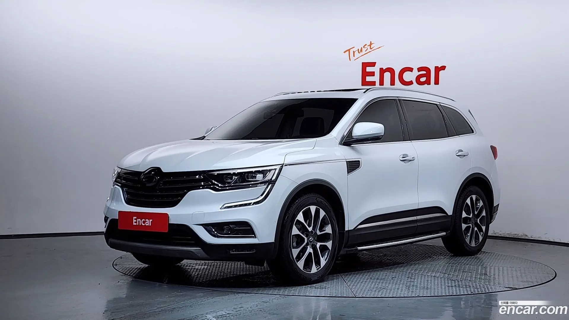 Main__Slider__Photo:QM6 Renault Korea 2019.2-0