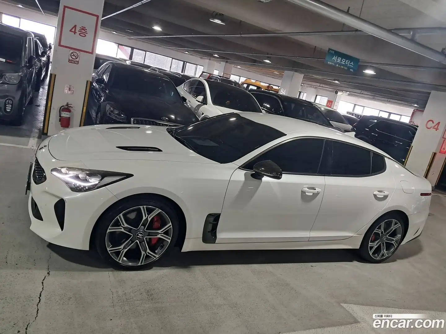 Stinger Kia 2018.6-OUTER-002