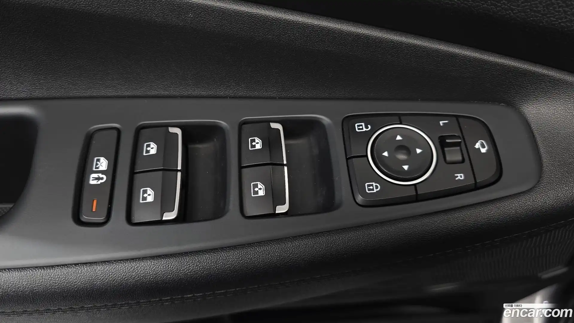 Santafe Hyundai 2022.6-OPTION-042